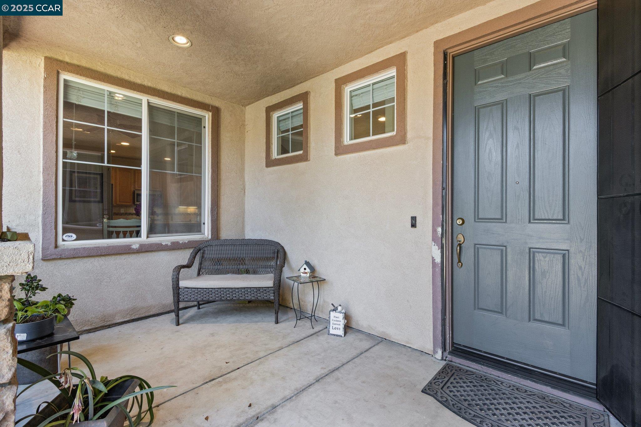 Detail Gallery Image 2 of 33 For 13377 Talc St, Lathrop,  CA 95330 - 4 Beds | 3 Baths