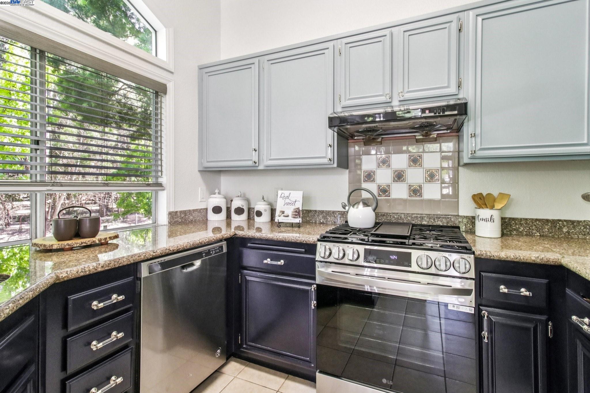 Photo #10: 41102217 Listing: Photo #10