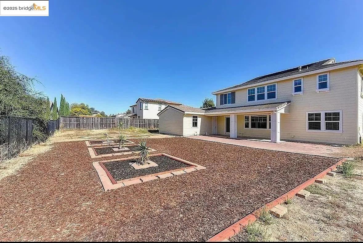 Detail Gallery Image 28 of 30 For 9670 Canopy Tree St, Roseville,  CA 95747 - 5 Beds | 4/2 Baths