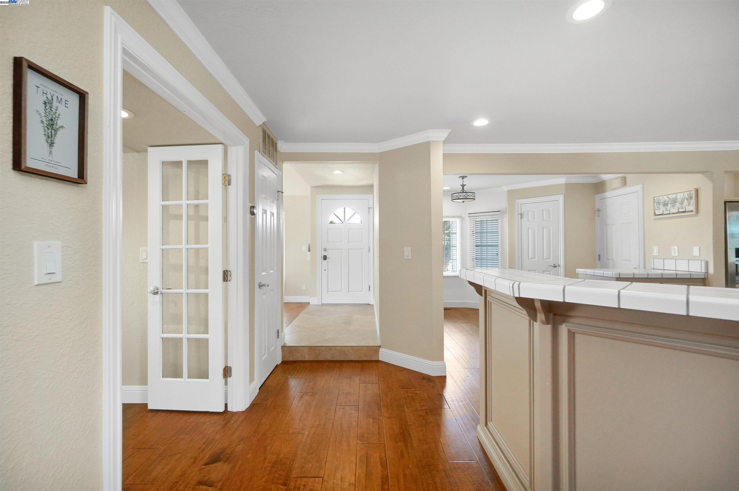Detail Gallery Image 14 of 55 For 3232 Flemington Ct, Pleasanton,  CA 94588 - 4 Beds | 3 Baths