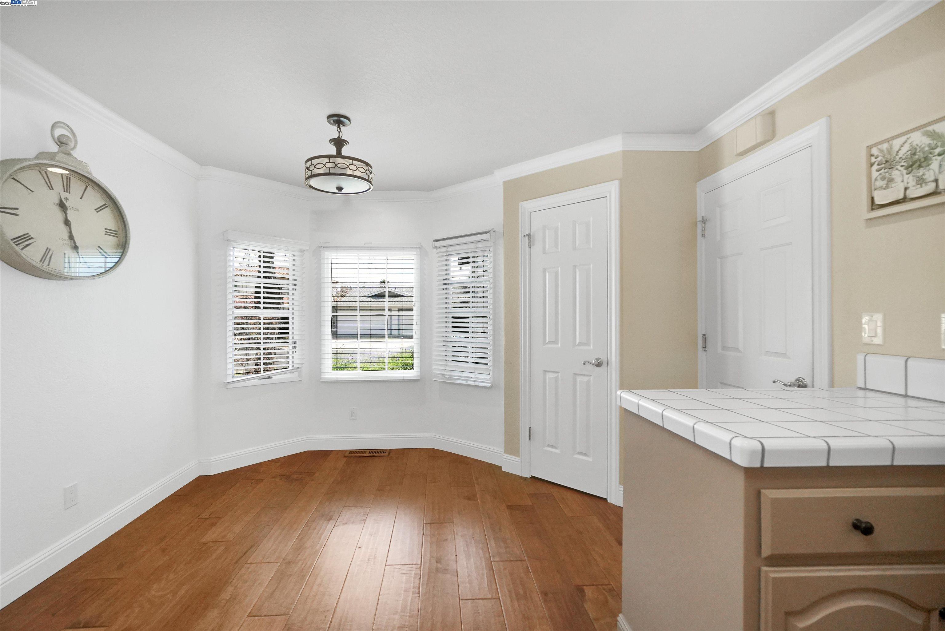 Detail Gallery Image 20 of 55 For 3232 Flemington Ct, Pleasanton,  CA 94588 - 4 Beds | 3 Baths