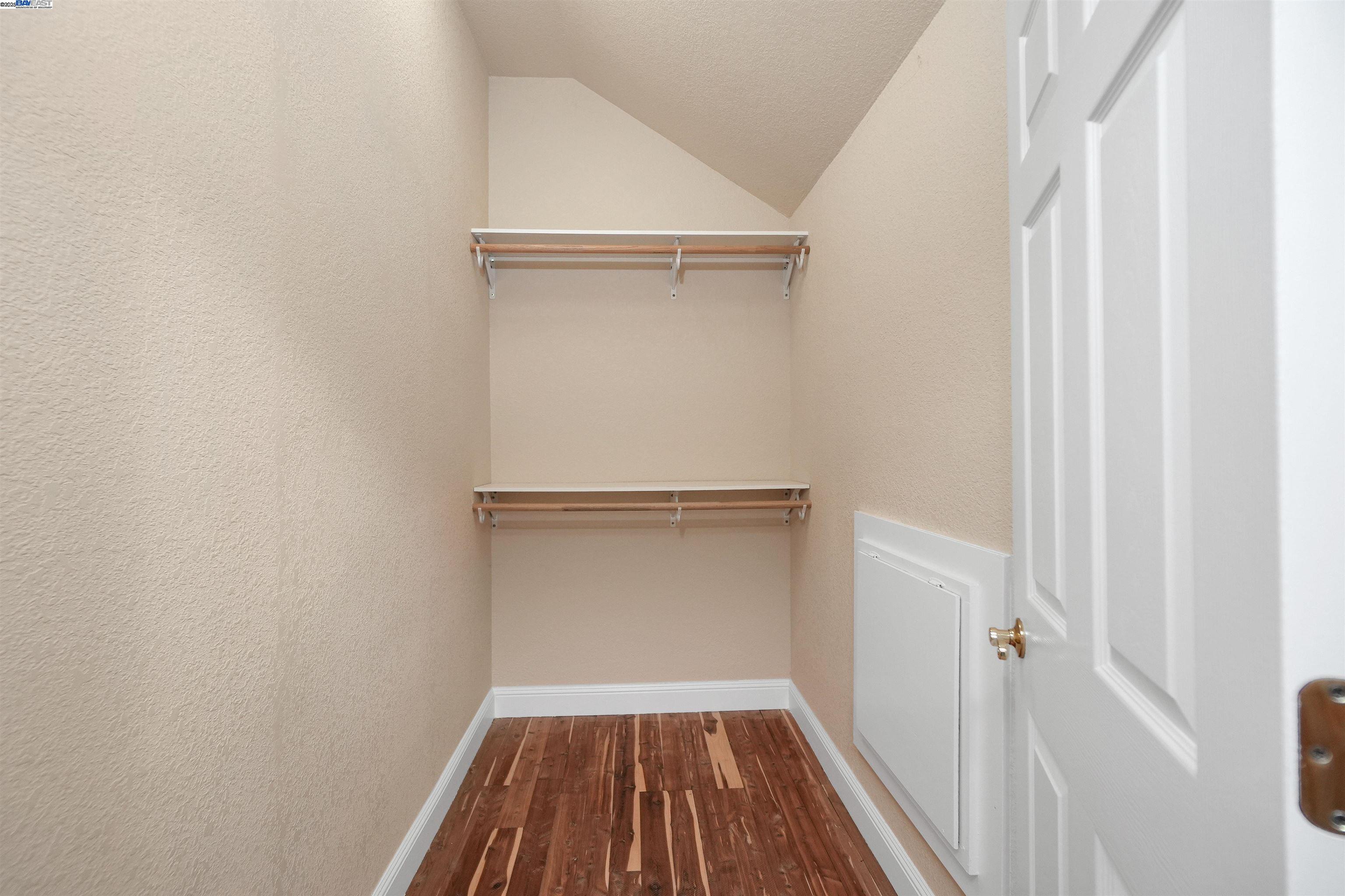 Detail Gallery Image 38 of 55 For 3232 Flemington Ct, Pleasanton,  CA 94588 - 4 Beds | 3 Baths
