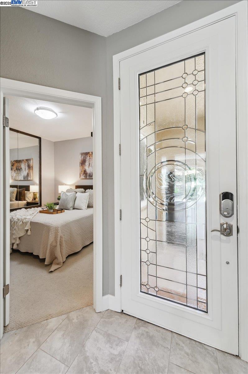 Photo #5: 41102229 Listing 