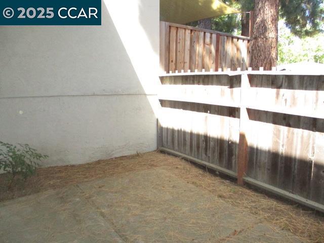 Photo #15: 41102230 Listing: Photo #15