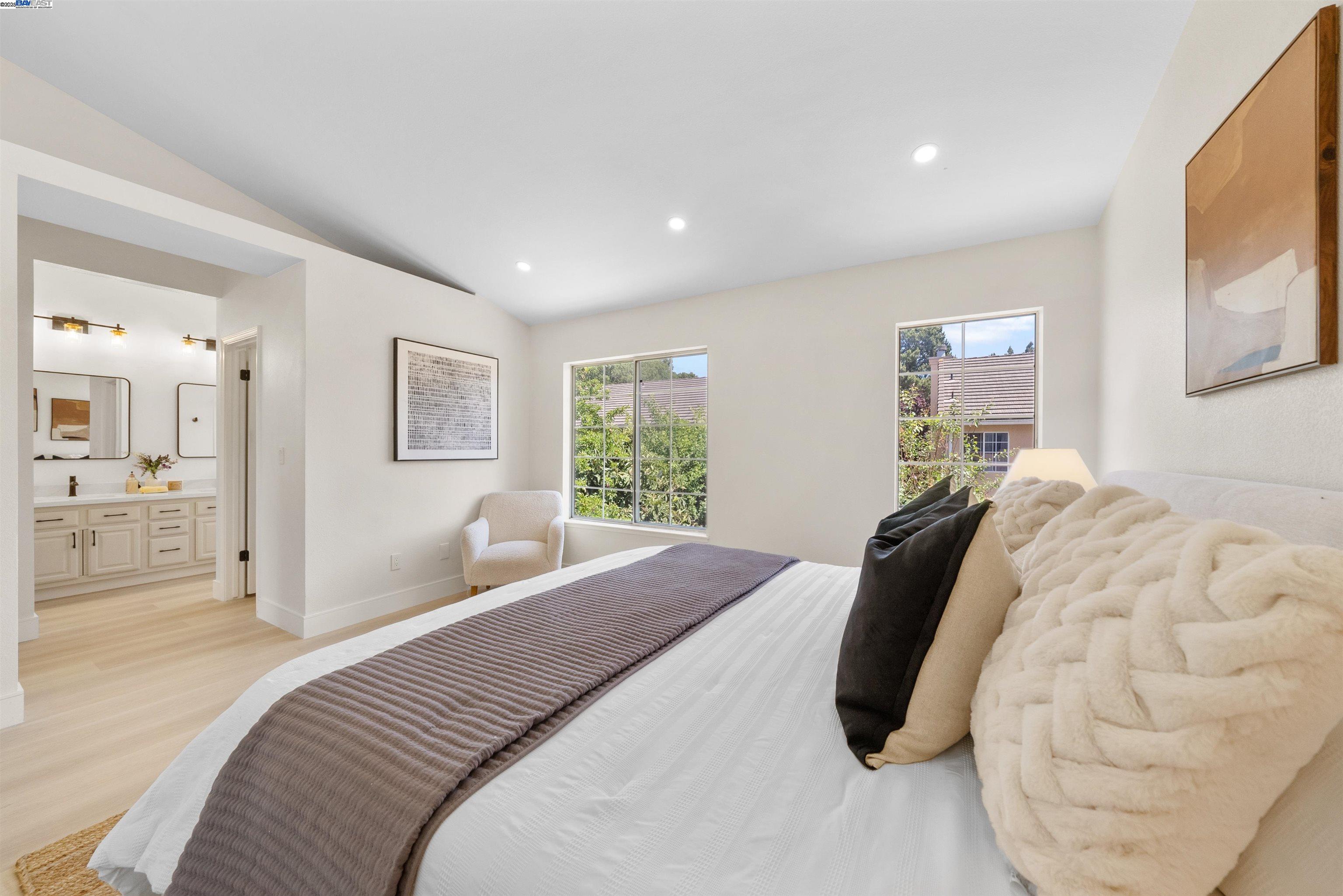 Detail Gallery Image 19 of 34 For 786 Pacu Ter, Fremont,  CA 94536 - 4 Beds | 2/1 Baths
