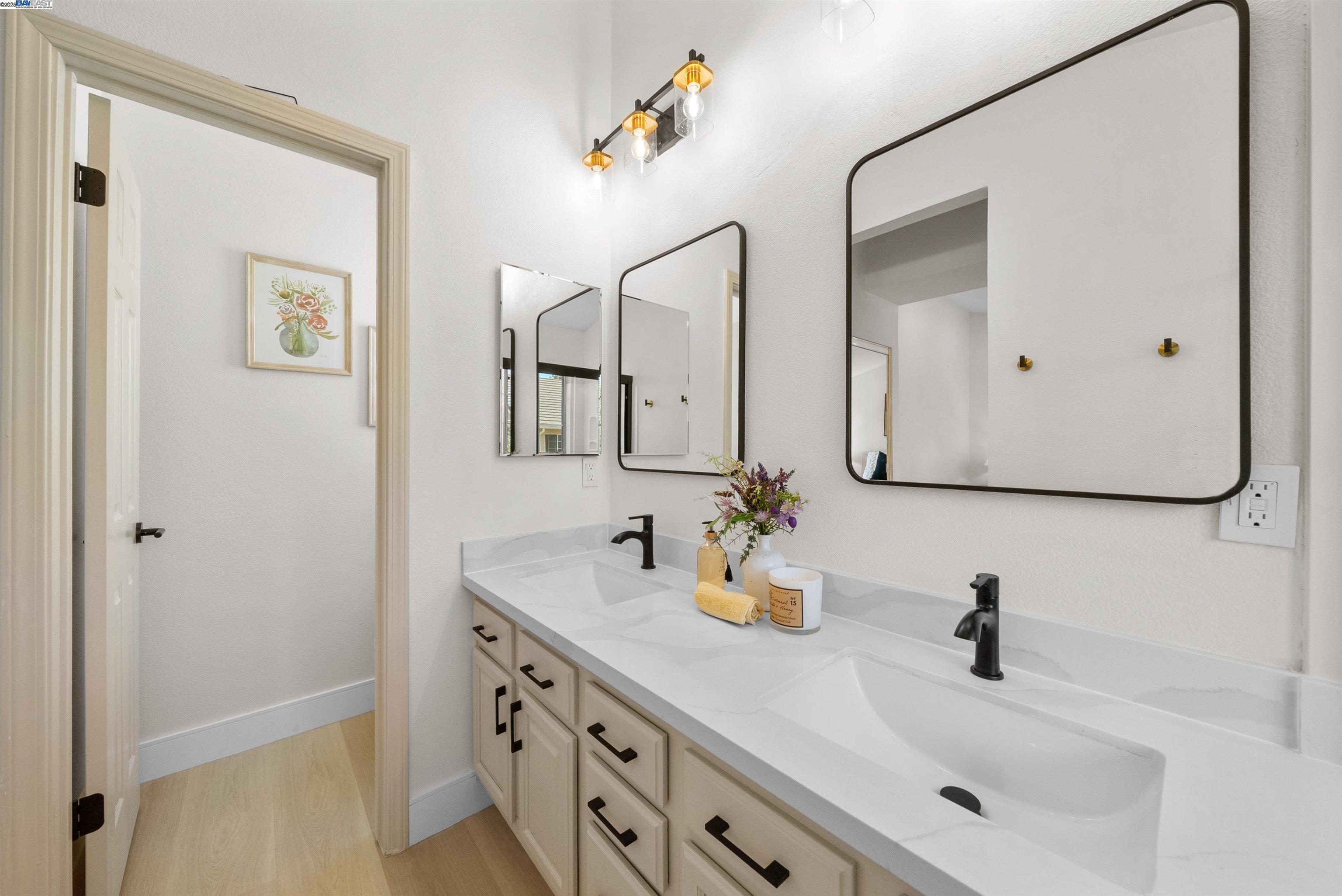 Detail Gallery Image 22 of 34 For 786 Pacu Ter, Fremont,  CA 94536 - 4 Beds | 2/1 Baths