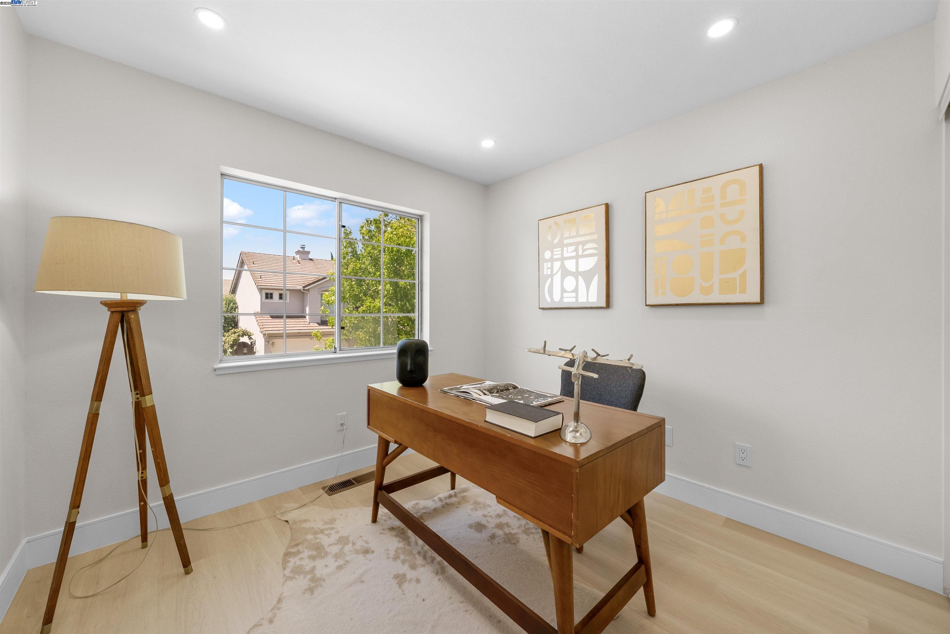 Detail Gallery Image 25 of 34 For 786 Pacu Ter, Fremont,  CA 94536 - 4 Beds | 2/1 Baths