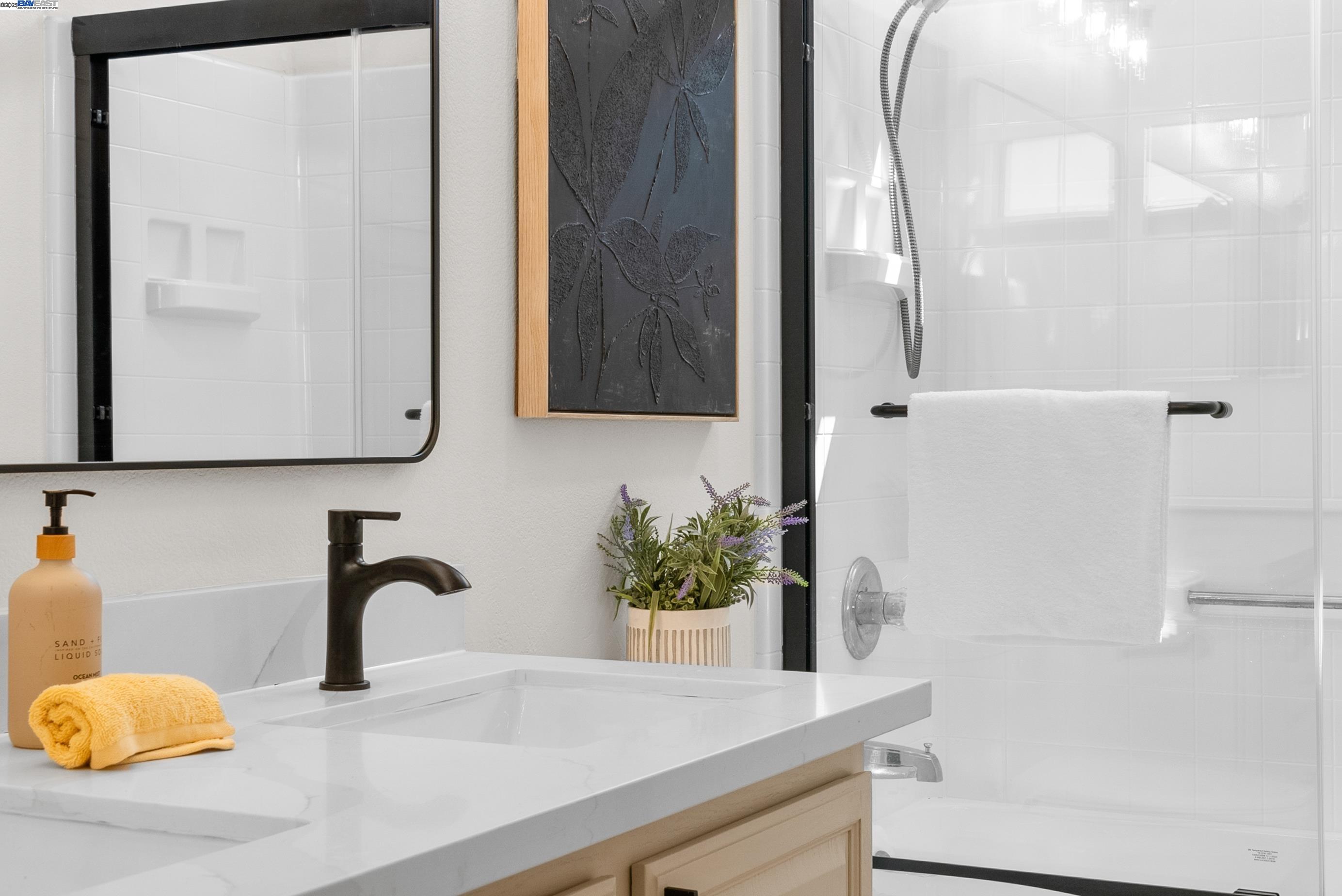 Detail Gallery Image 28 of 34 For 786 Pacu Ter, Fremont,  CA 94536 - 4 Beds | 2/1 Baths