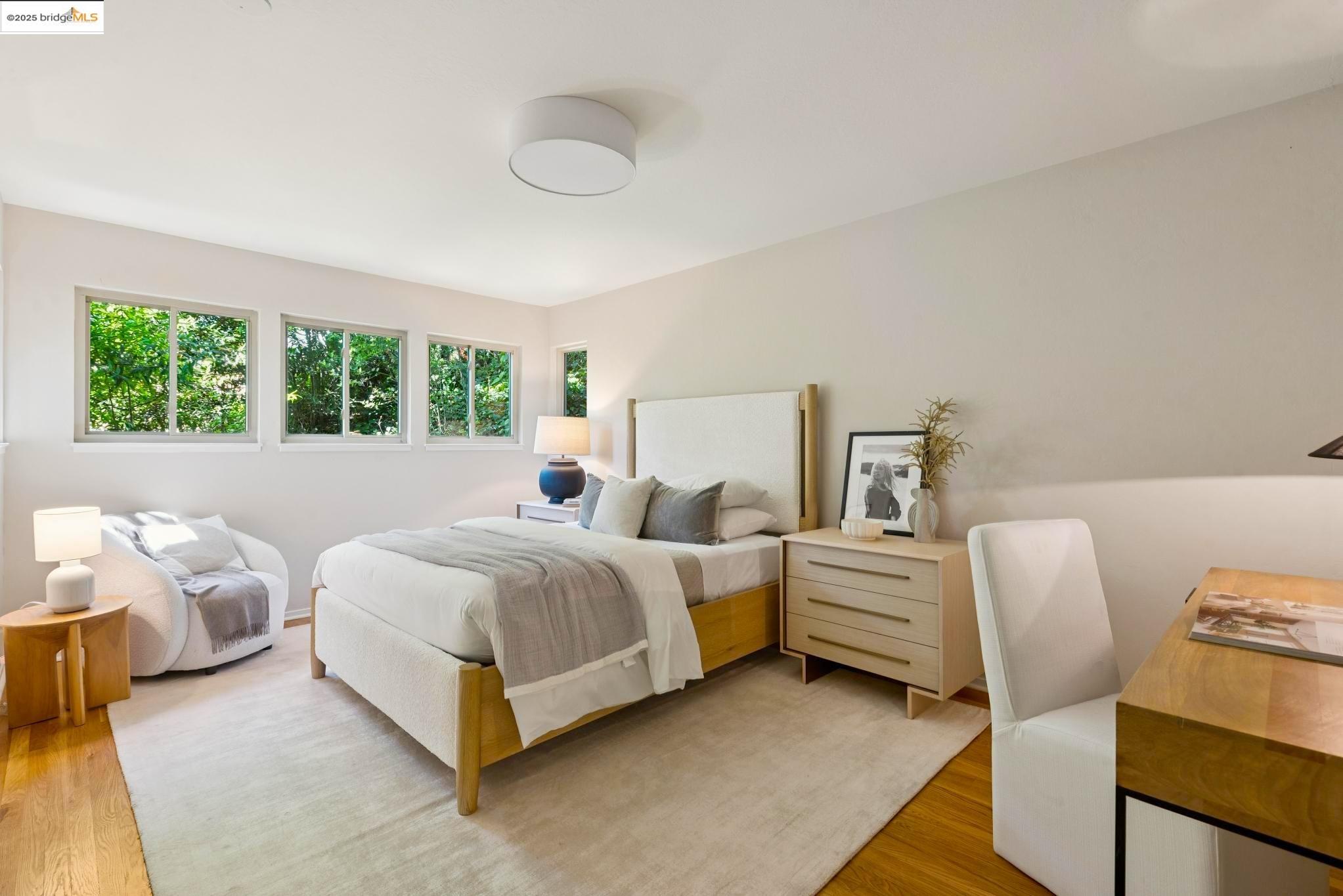 Detail Gallery Image 30 of 60 For 4393 Bridgeview Dr, Oakland,  CA 94602 - 4 Beds | 3/1 Baths