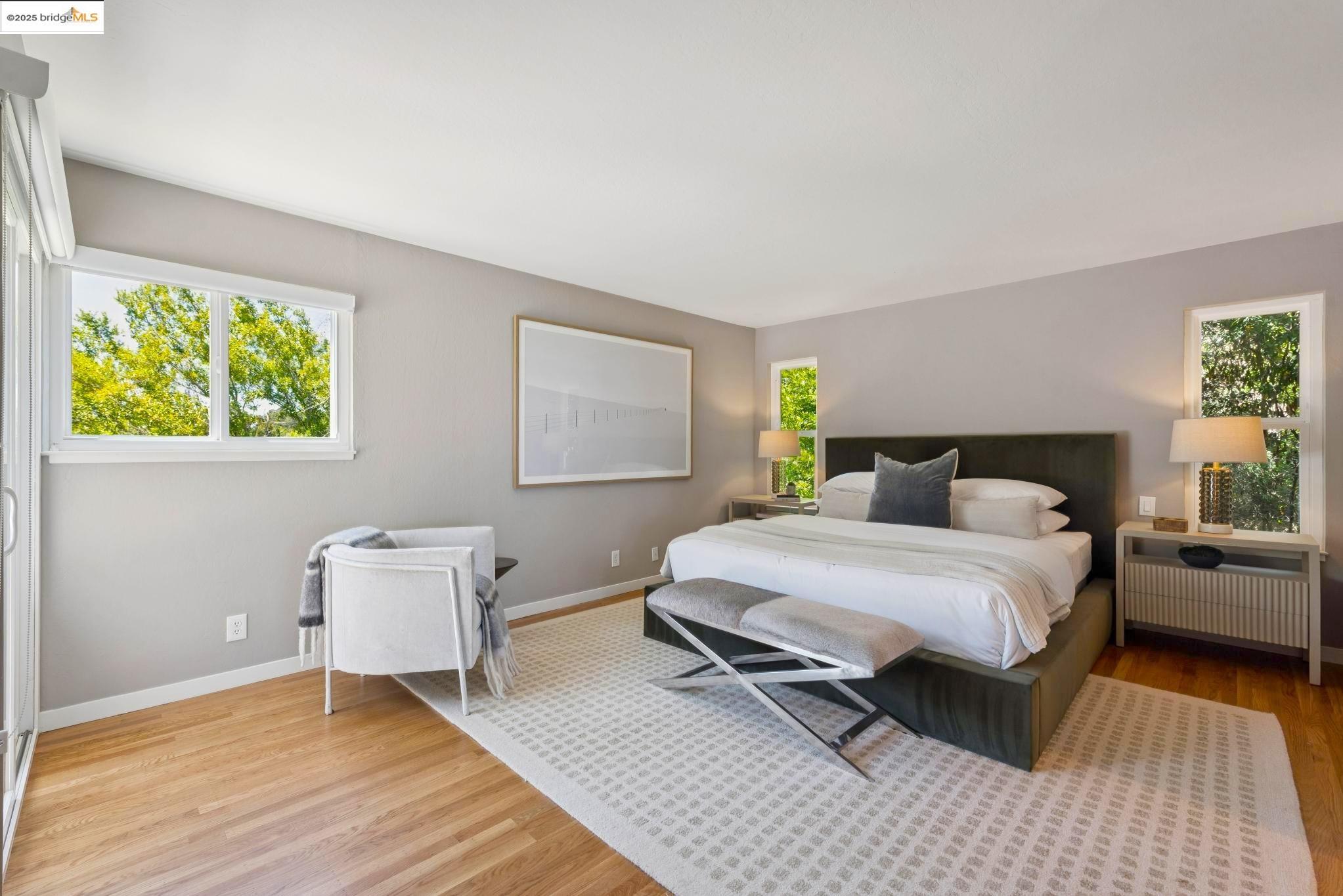 Detail Gallery Image 35 of 60 For 4393 Bridgeview Dr, Oakland,  CA 94602 - 4 Beds | 3/1 Baths