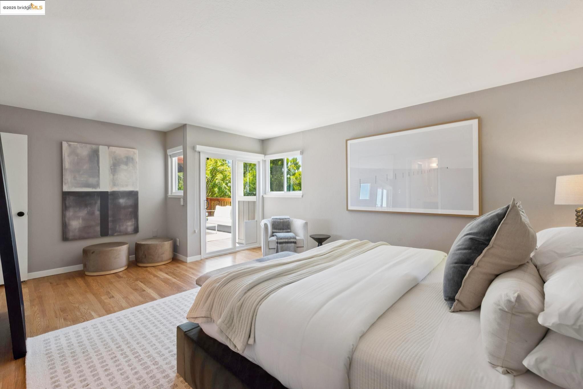 Detail Gallery Image 36 of 60 For 4393 Bridgeview Dr, Oakland,  CA 94602 - 4 Beds | 3/1 Baths