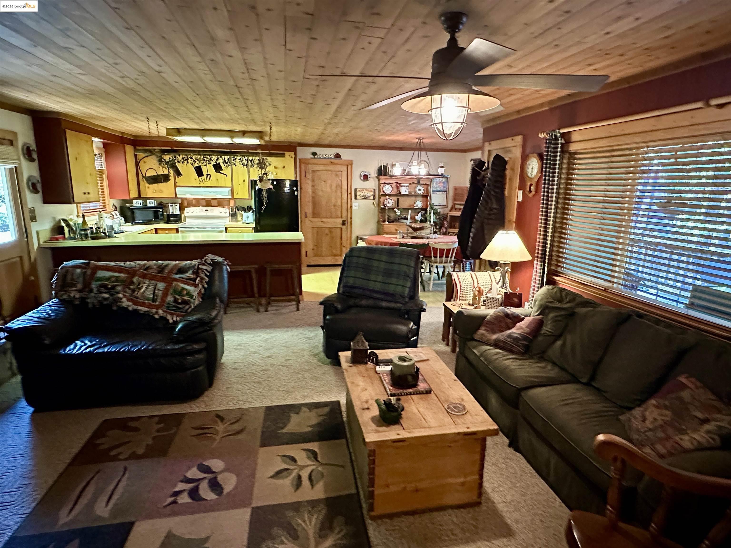 Detail Gallery Image 15 of 27 For 2142 El Dorado, Arnold,  CA 95223 - 3 Beds | 2 Baths