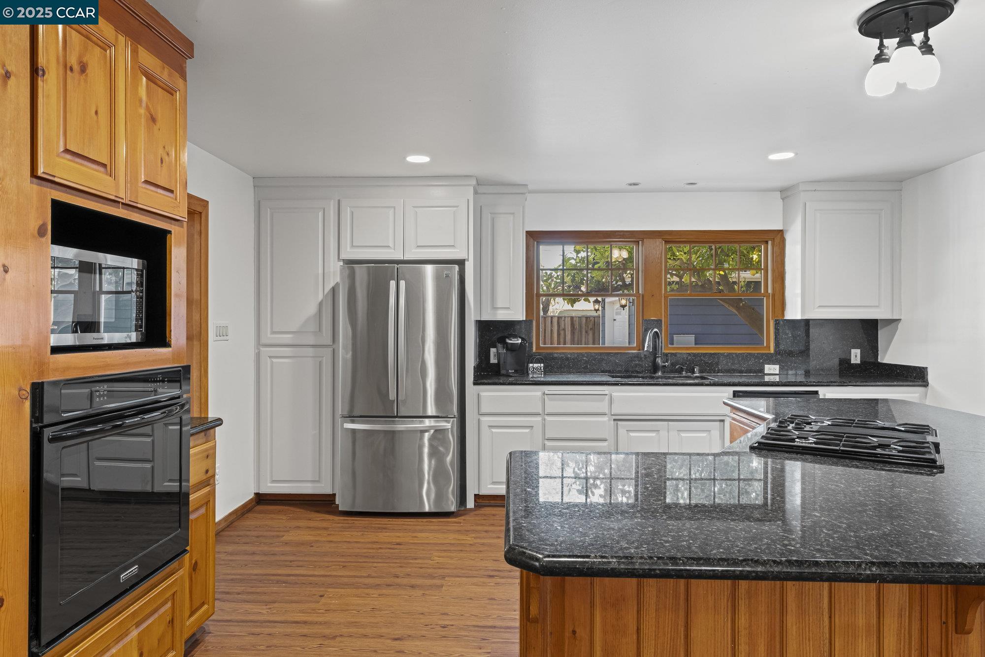 Detail Gallery Image 25 of 60 For 3505 Euclid Ave, Concord,  CA 94519 - 4 Beds | 3 Baths