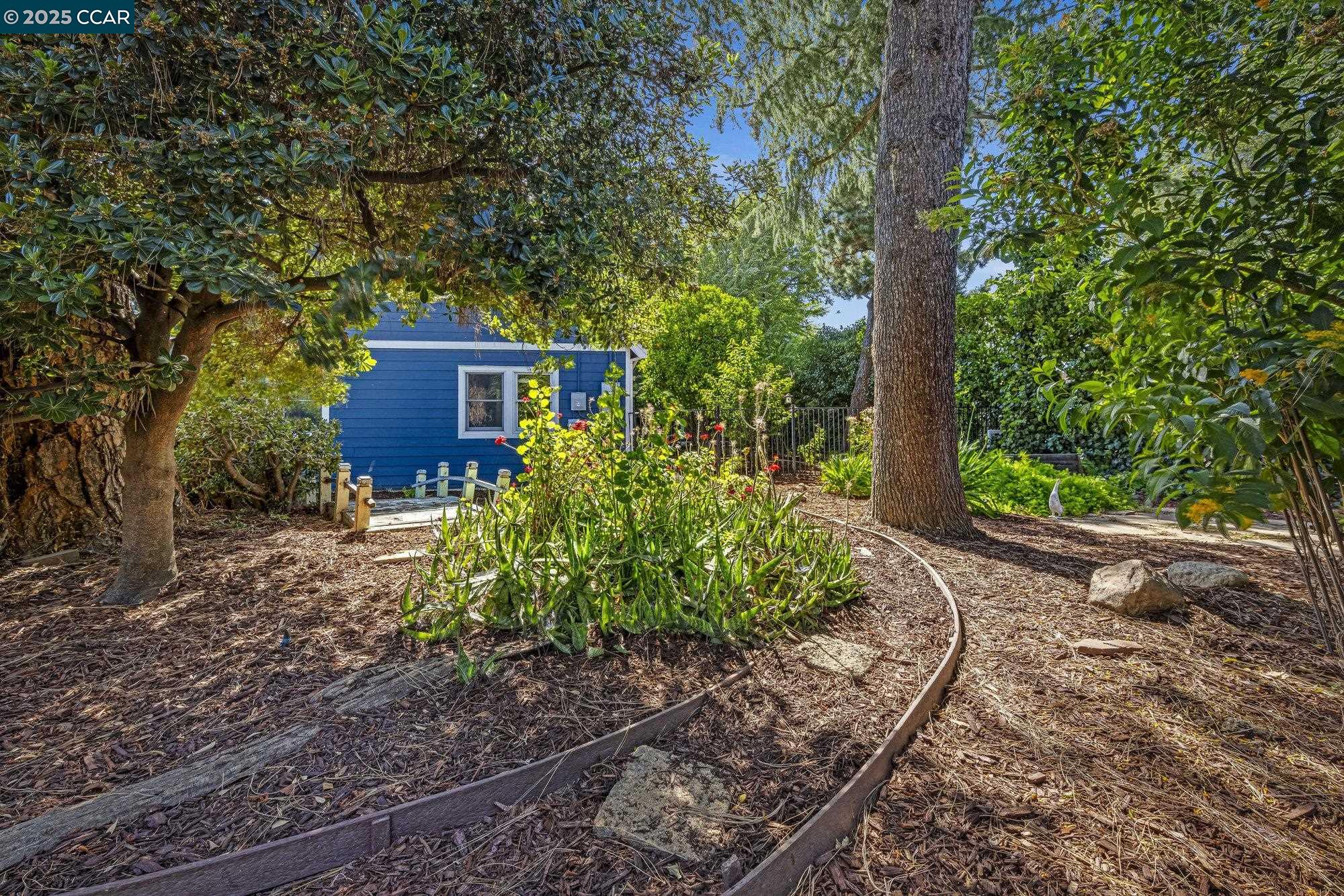 Detail Gallery Image 38 of 60 For 3505 Euclid Ave, Concord,  CA 94519 - 4 Beds | 3 Baths