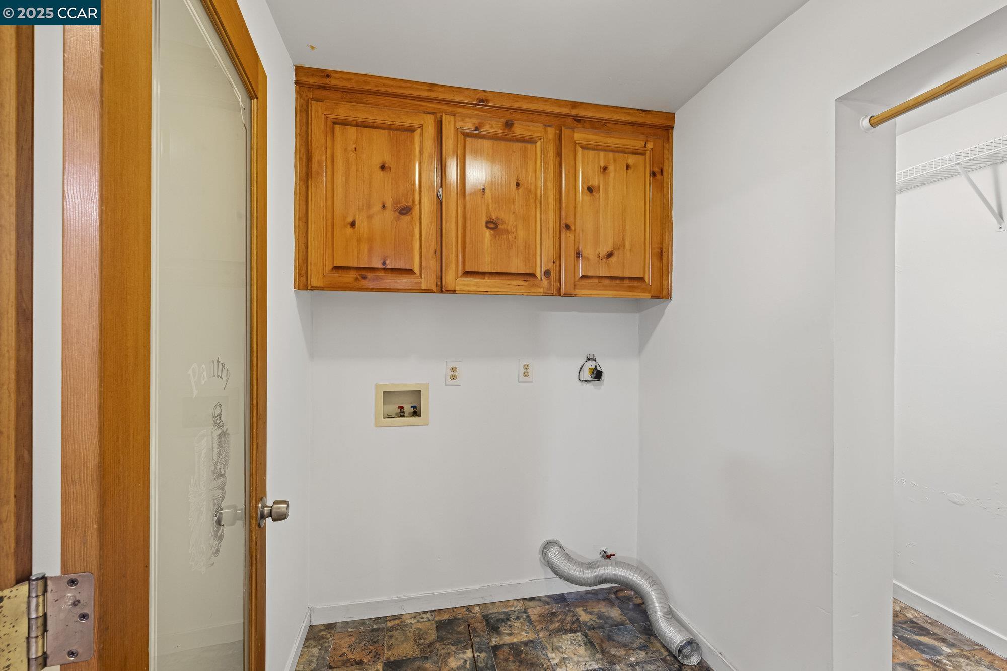 Detail Gallery Image 60 of 60 For 3505 Euclid Ave, Concord,  CA 94519 - 4 Beds | 3 Baths