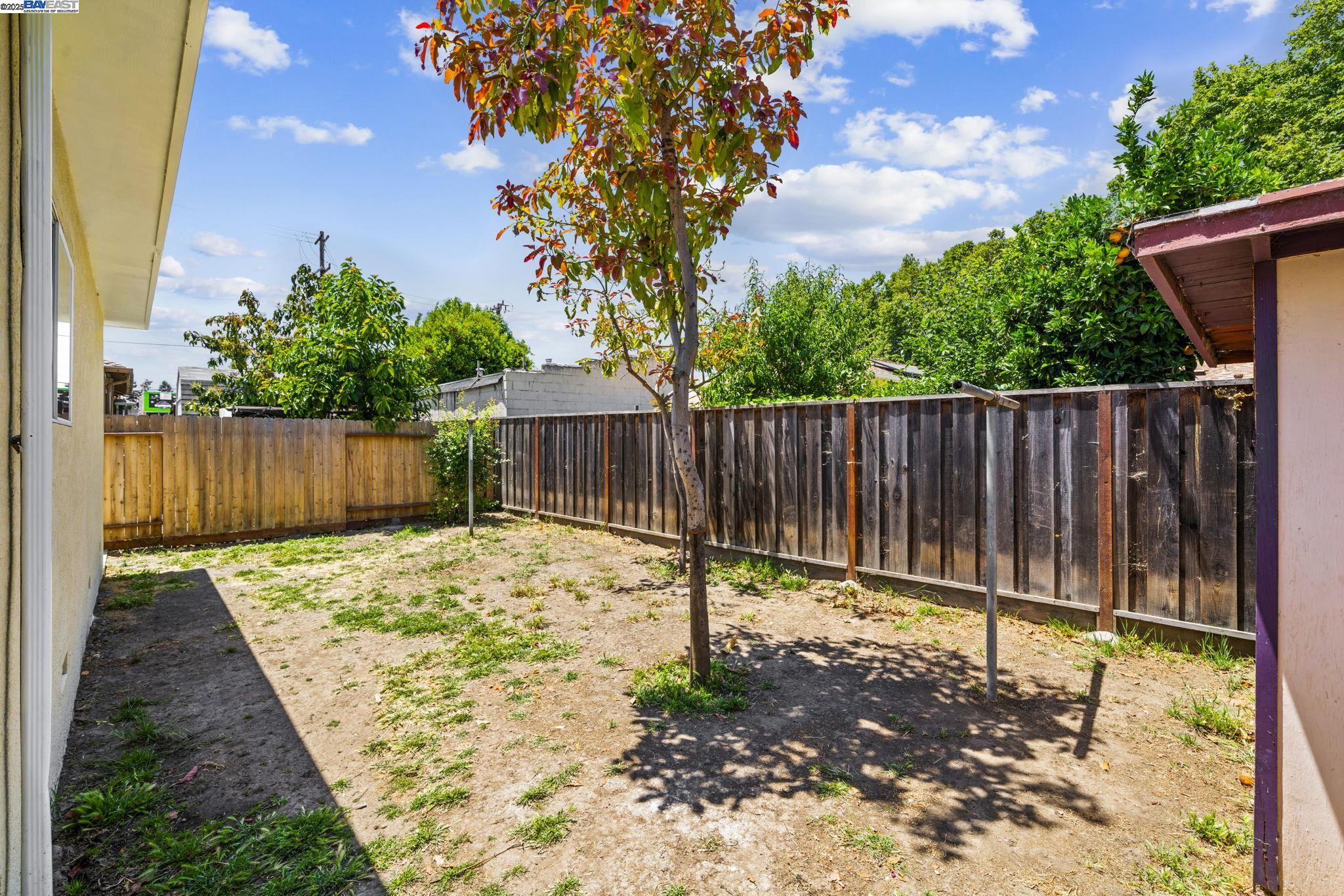 Detail Gallery Image 25 of 30 For 16829 Daryl Ave, San Lorenzo,  CA 94580 - 4 Beds | 2 Baths