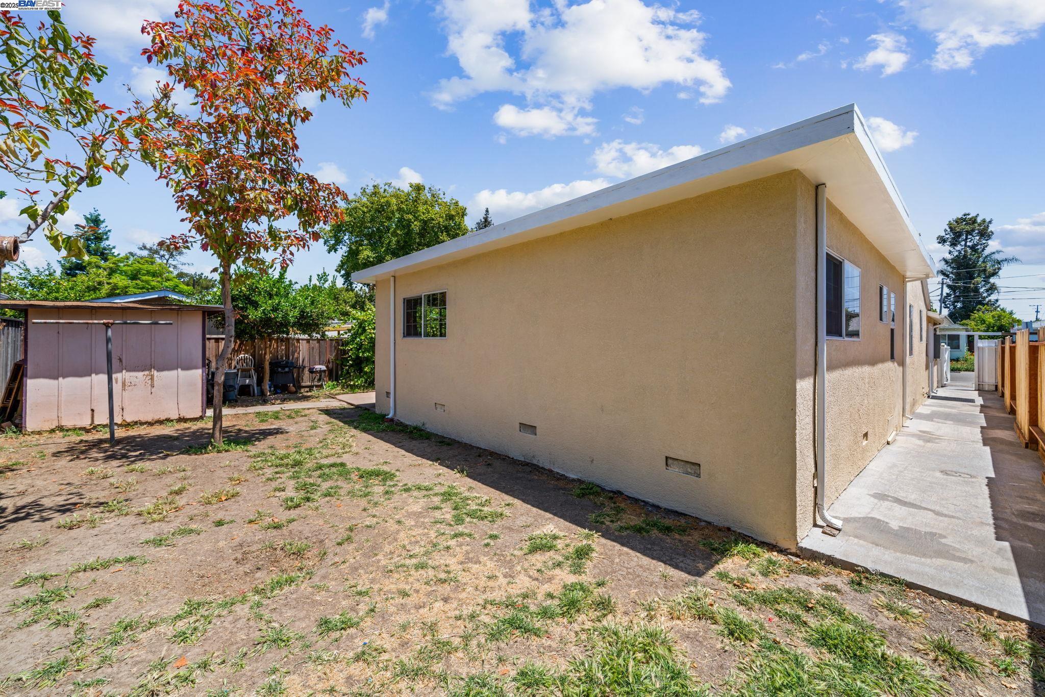Detail Gallery Image 26 of 30 For 16829 Daryl Ave, San Lorenzo,  CA 94580 - 4 Beds | 2 Baths