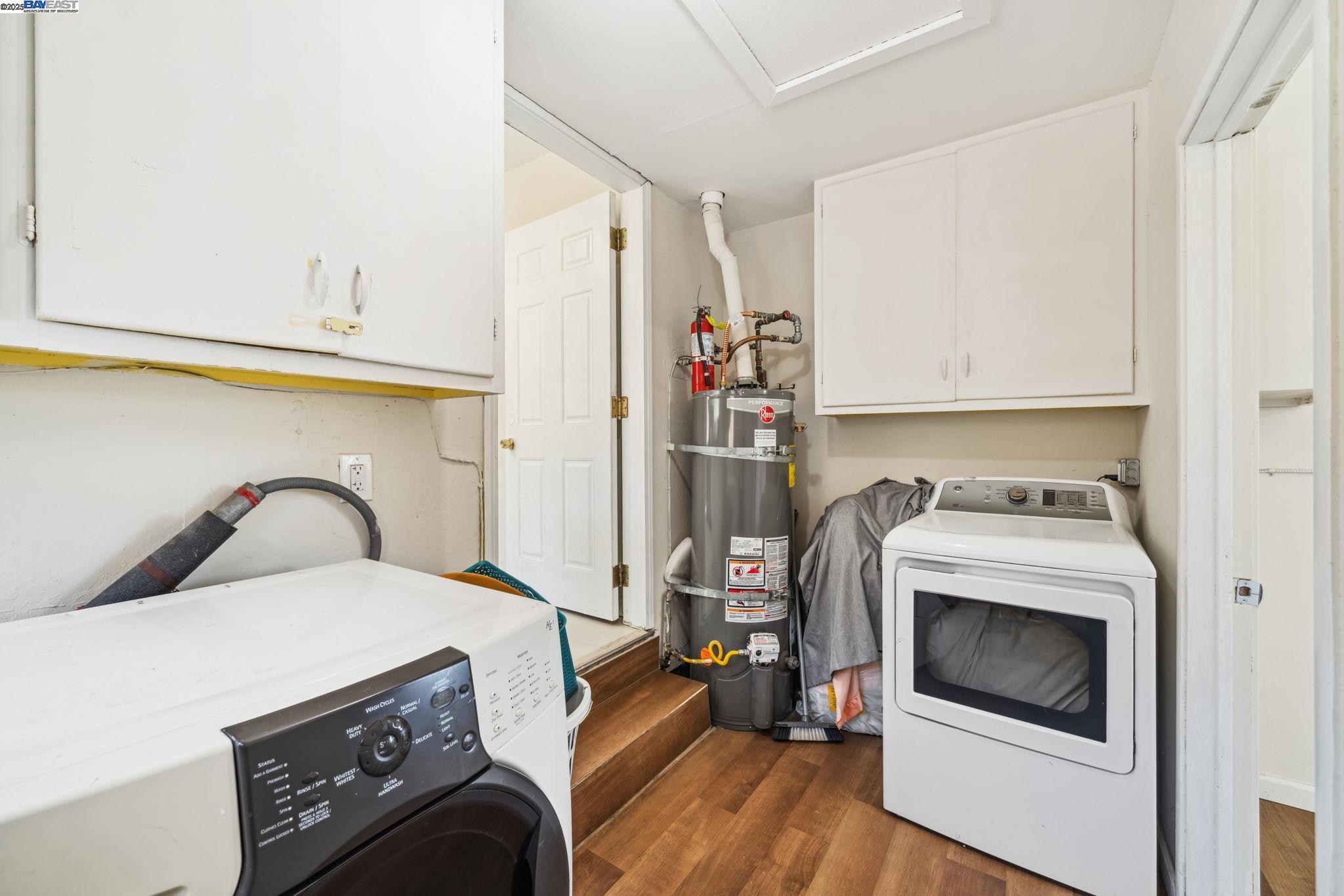 Detail Gallery Image 10 of 30 For 16829 Daryl Ave, San Lorenzo,  CA 94580 - 4 Beds | 2 Baths