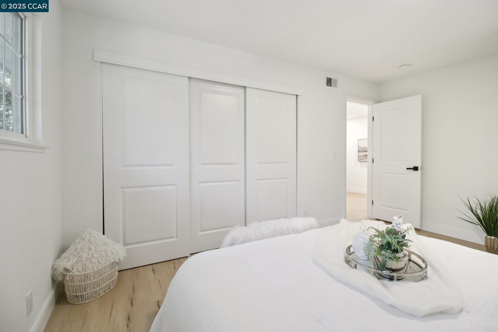 Detail Gallery Image 17 of 31 For 34 Vista Ln, Alamo,  CA 94507 - 4 Beds | 2/1 Baths