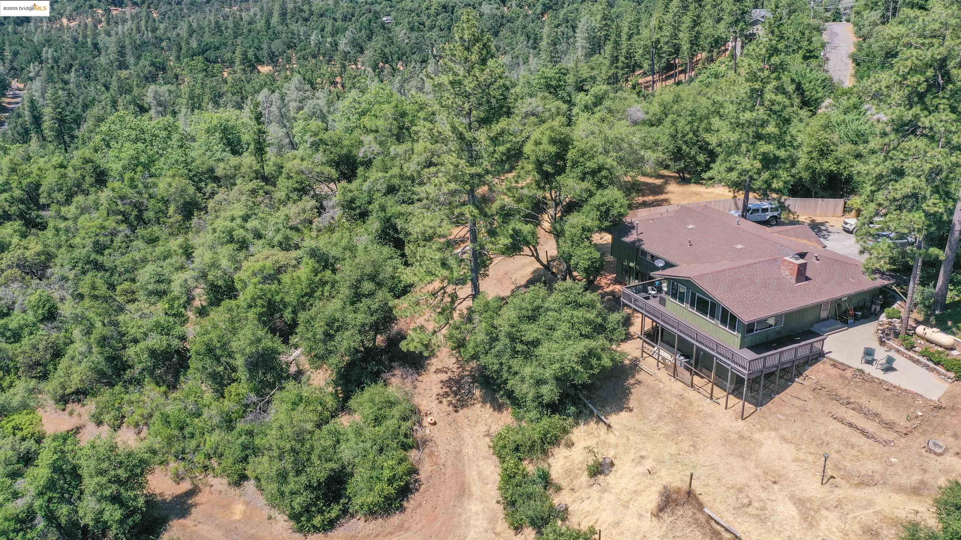 Detail Gallery Image 3 of 38 For 20456 Skyline Rd, Tuolumne,  CA 95379 - 4 Beds | 3 Baths