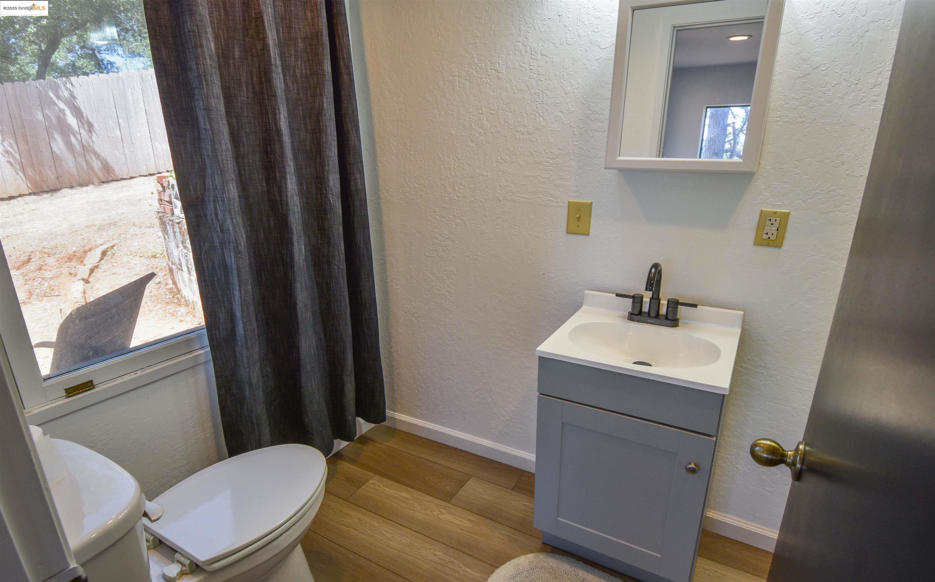 Detail Gallery Image 28 of 38 For 20456 Skyline Rd, Tuolumne,  CA 95379 - 4 Beds | 3 Baths