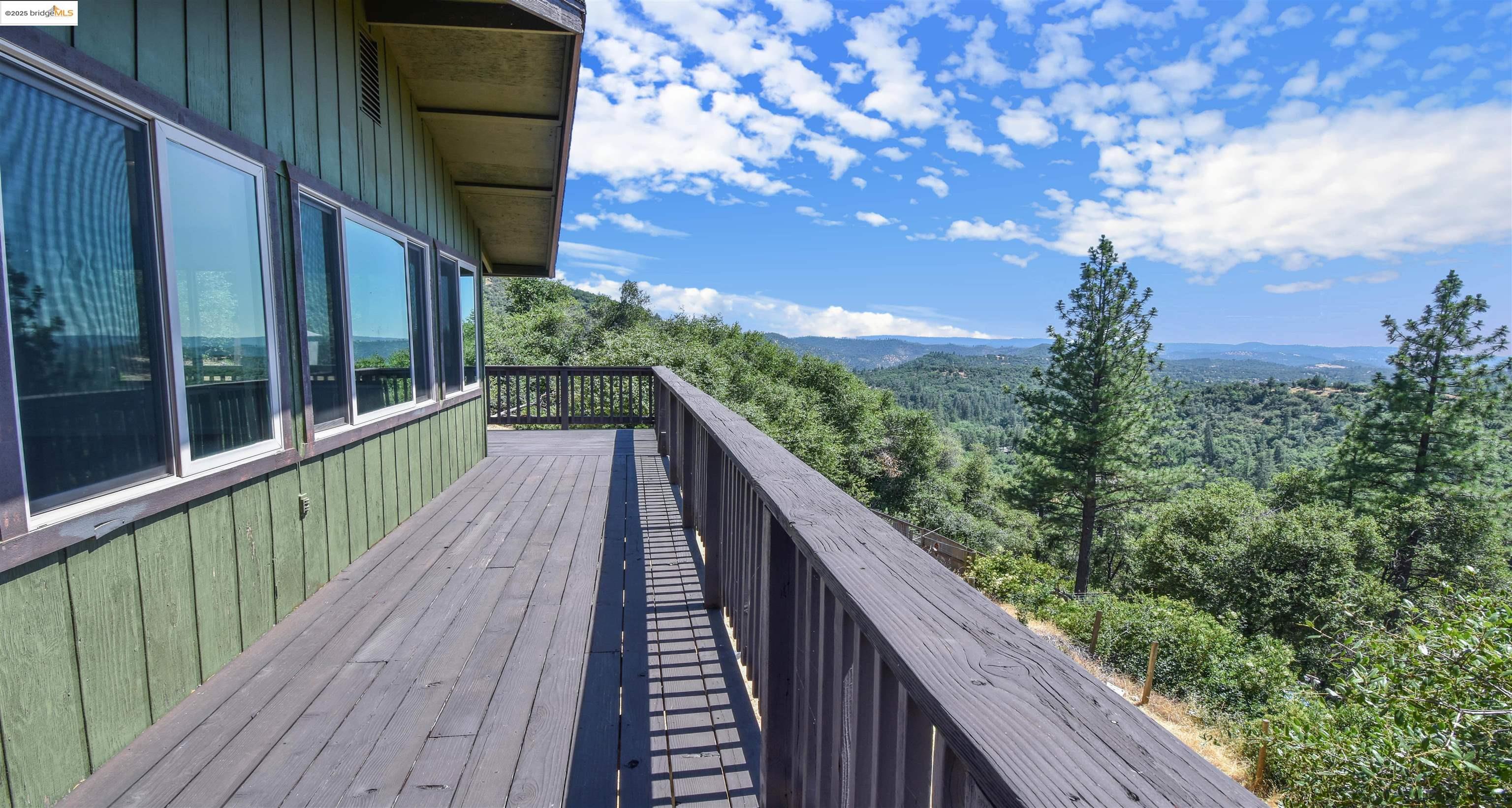 Detail Gallery Image 31 of 38 For 20456 Skyline Rd, Tuolumne,  CA 95379 - 4 Beds | 3 Baths