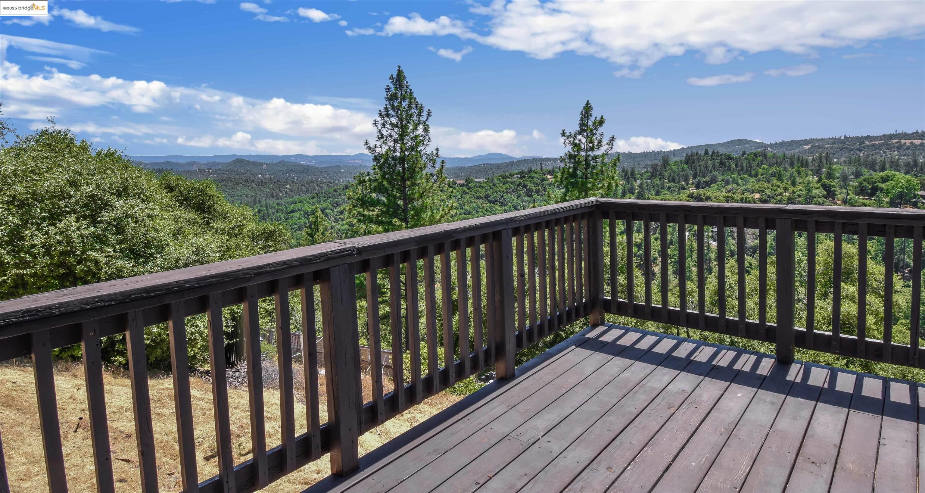 Detail Gallery Image 33 of 38 For 20456 Skyline Rd, Tuolumne,  CA 95379 - 4 Beds | 3 Baths