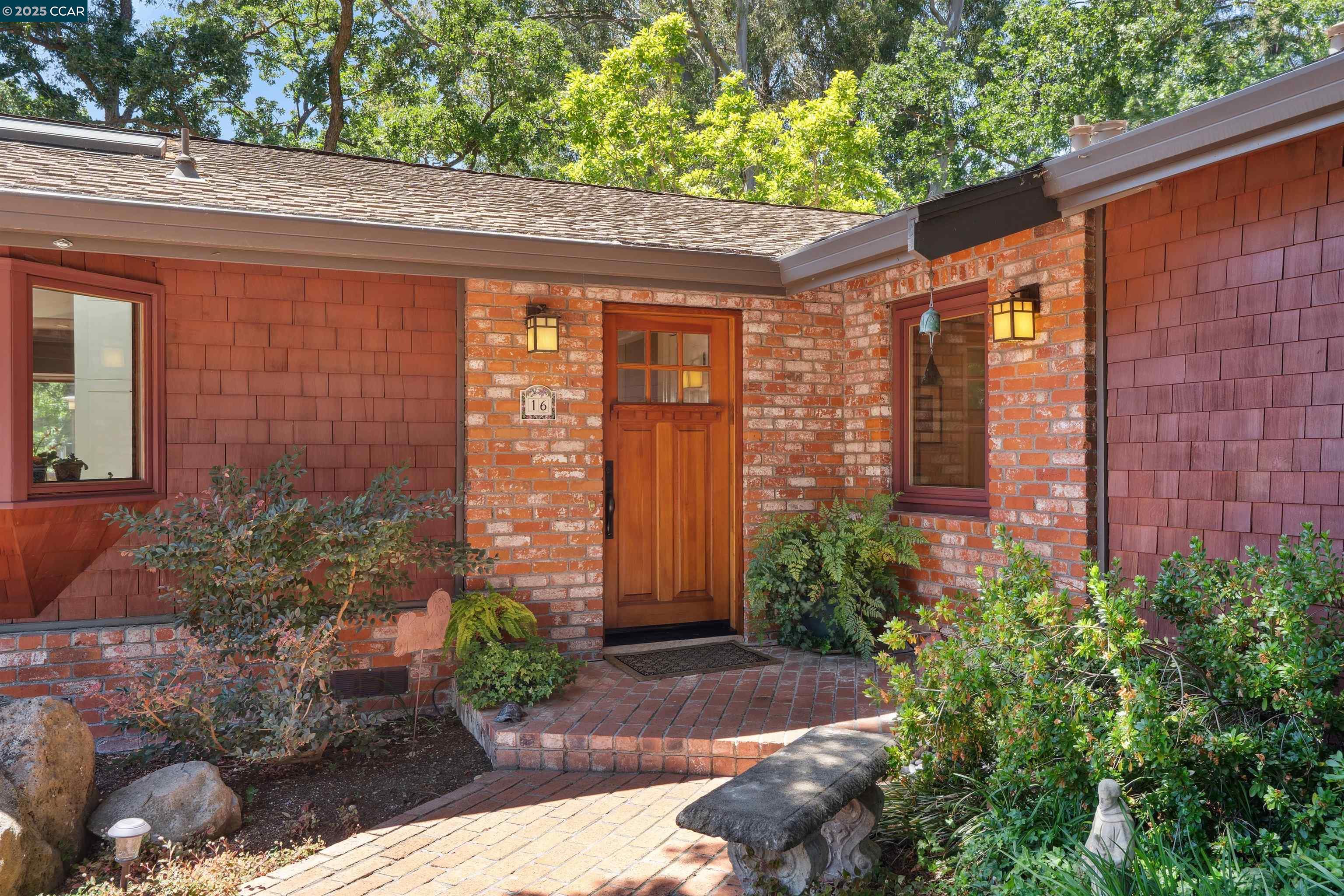 Detail Gallery Image 2 of 55 For 16 Simpson Drive, Walnut Creek,  CA 94596 - 4 Beds | 3 Baths