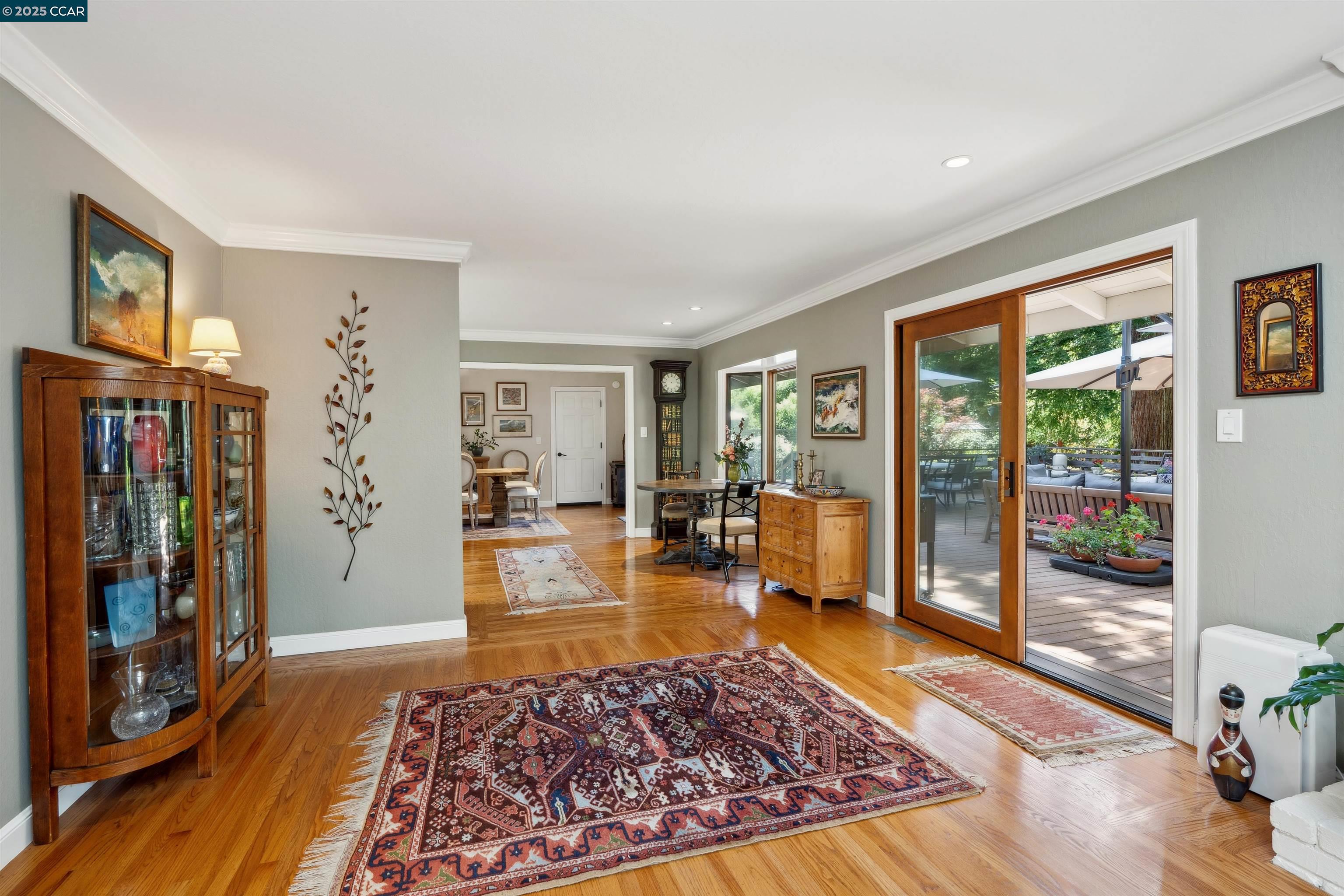 Detail Gallery Image 8 of 55 For 16 Simpson Drive, Walnut Creek,  CA 94596 - 4 Beds | 3 Baths