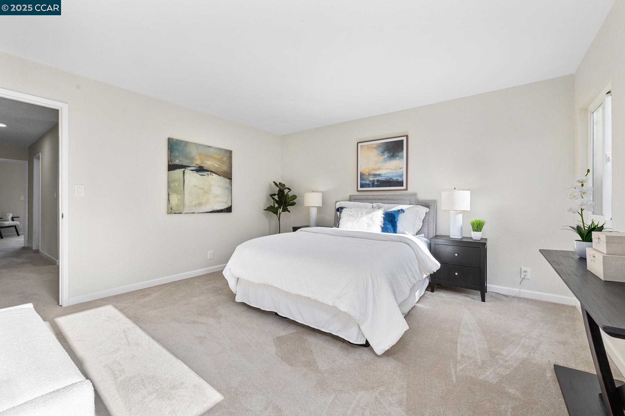 Detail Gallery Image 15 of 37 For 9 Glen Dr, Fairfax,  CA 94930 - 4 Beds | 2/1 Baths