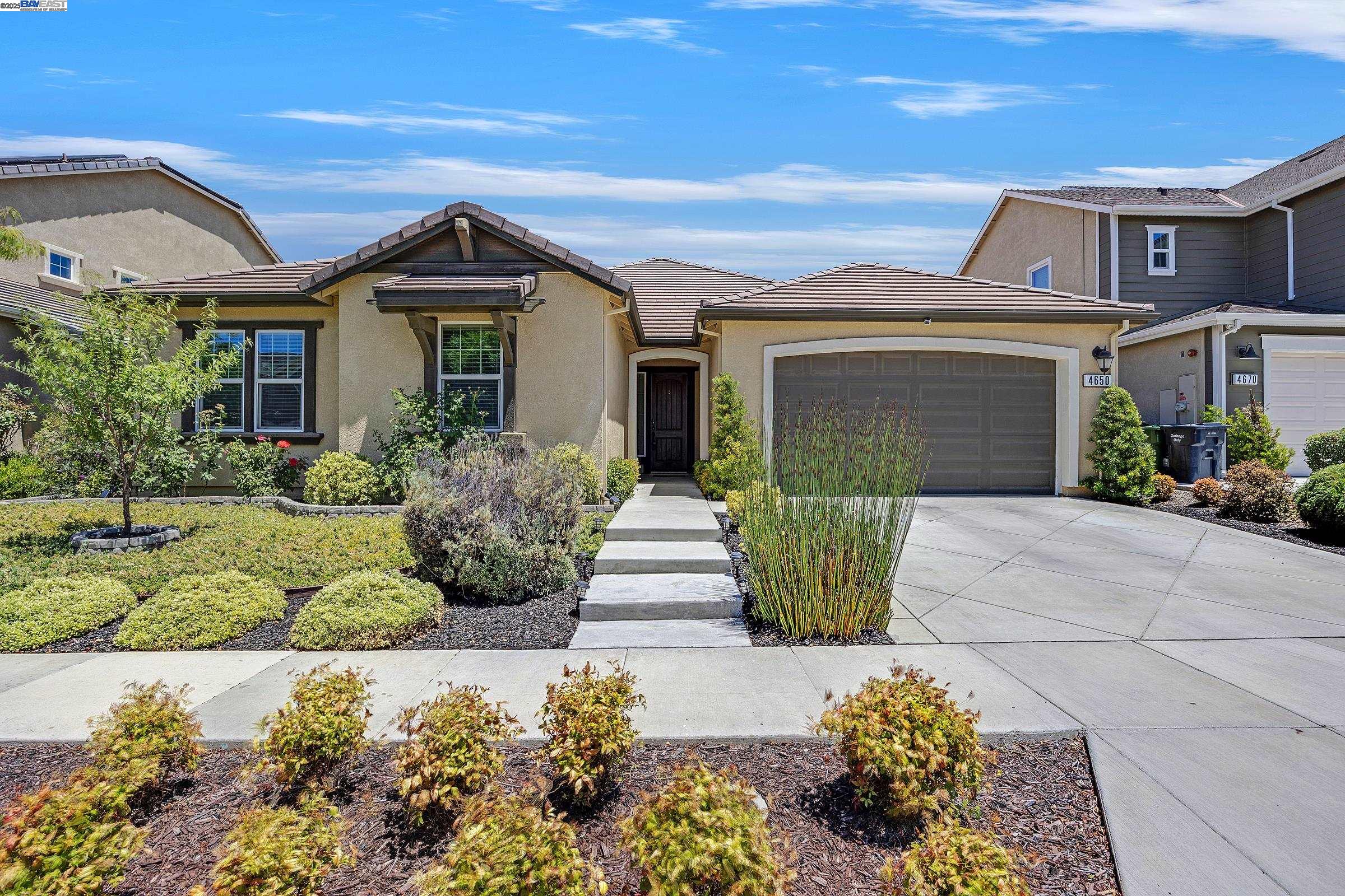 Detail Gallery Image 1 of 1 For 4650 Martha Ave, Tracy,  CA 95377 - 4 Beds | 2/1 Baths