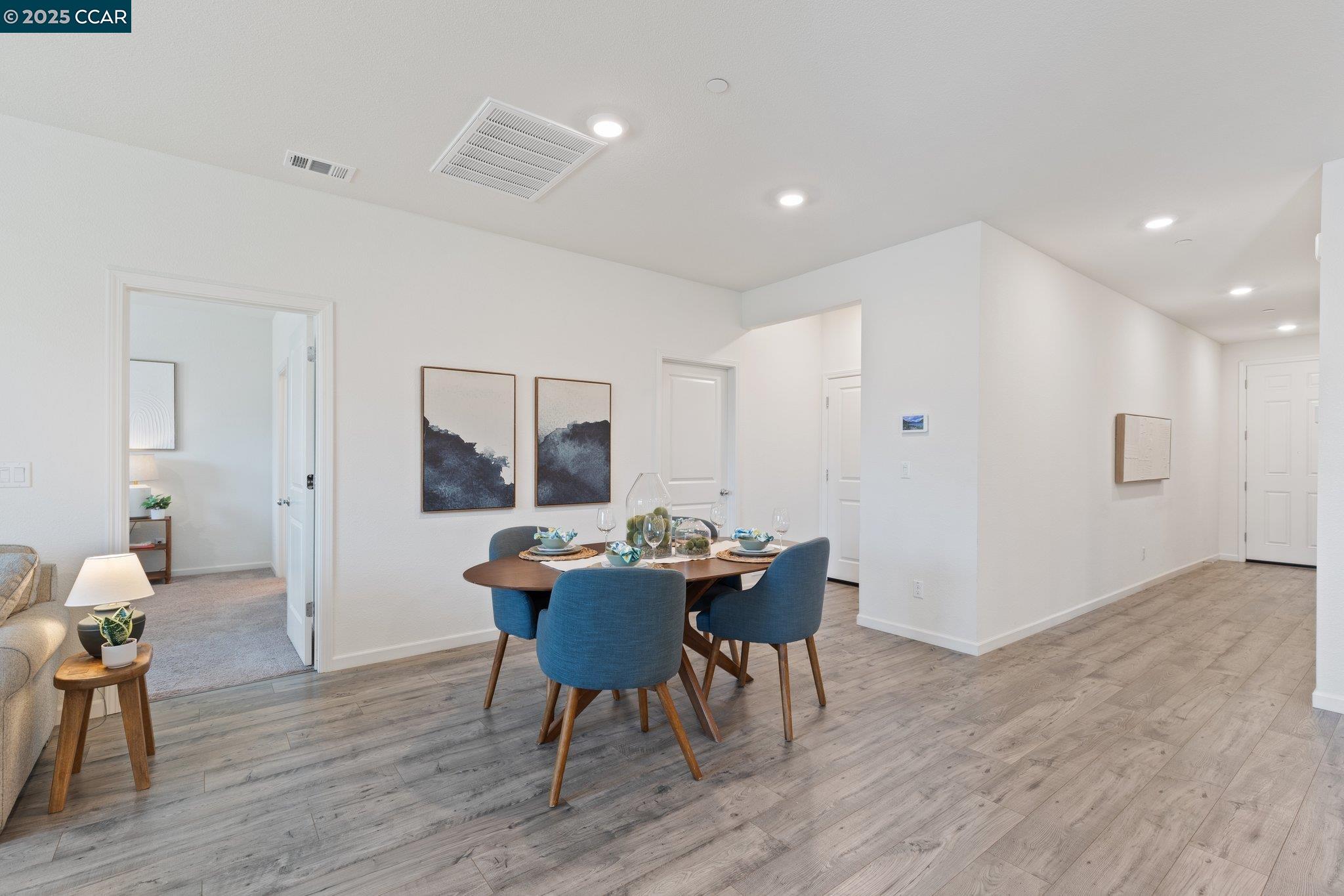 Detail Gallery Image 20 of 39 For 15477 Port Washington St, Lathrop,  CA 95330 - 3 Beds | 2 Baths
