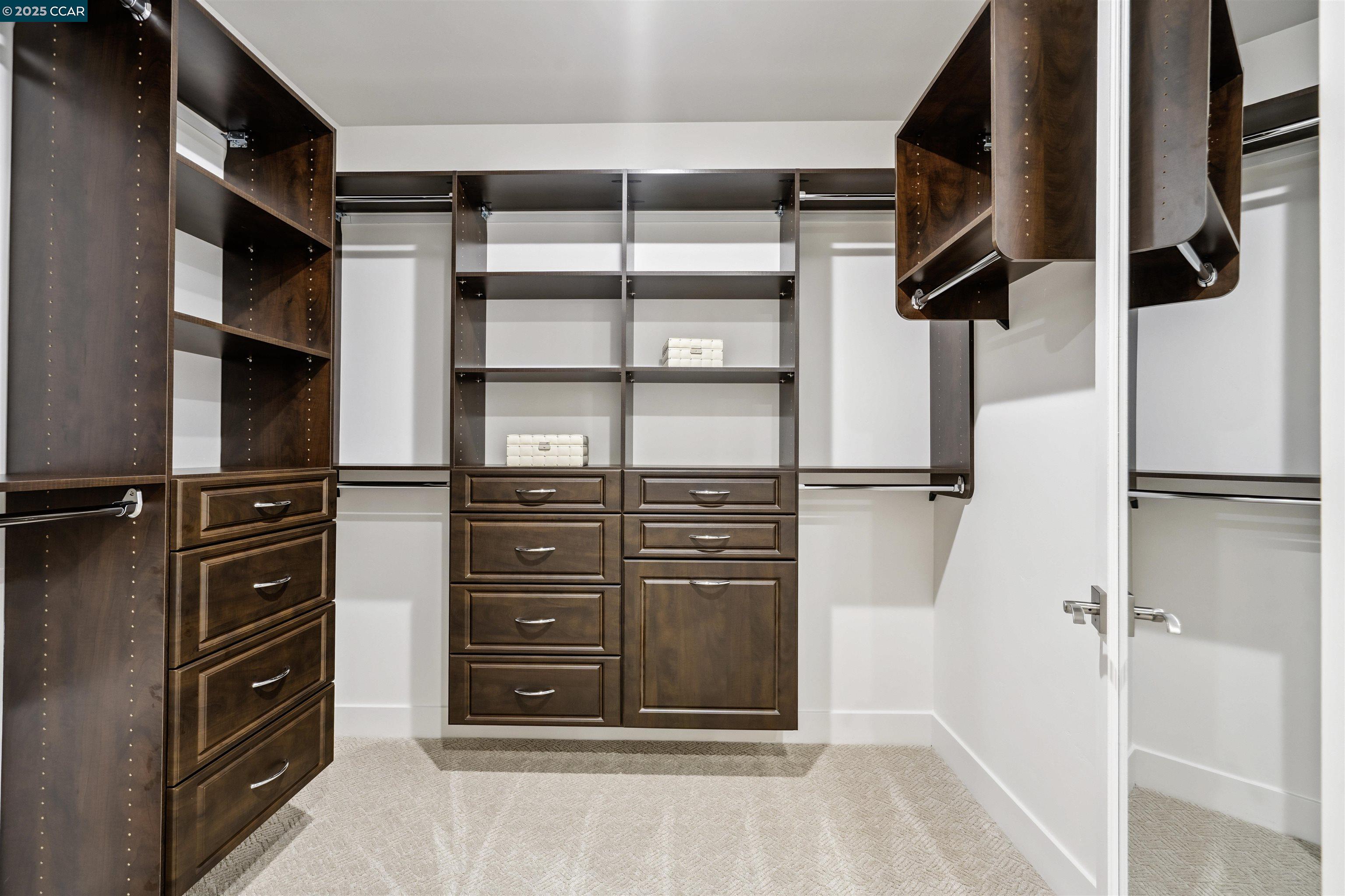 Detail Gallery Image 11 of 18 For 20 Woodbury Highlands Court #12,  Lafayette,  CA 94549-2505 - 2 Beds | 2/1 Baths