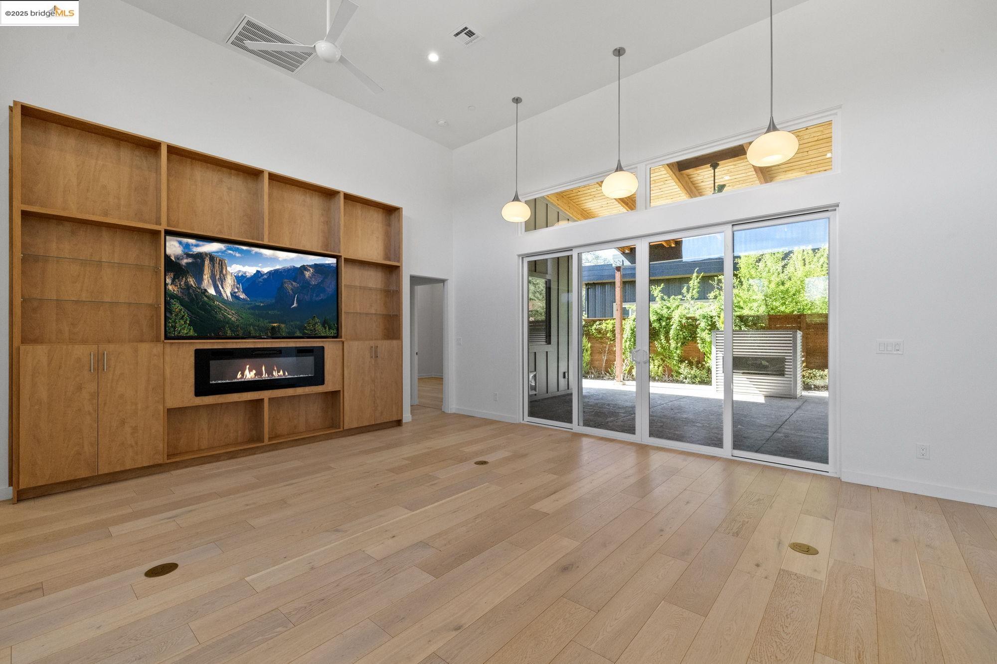 Detail Gallery Image 13 of 37 For 18870 Old Bridge Rd, Jamestown,  CA 95327 - 3 Beds | 2 Baths