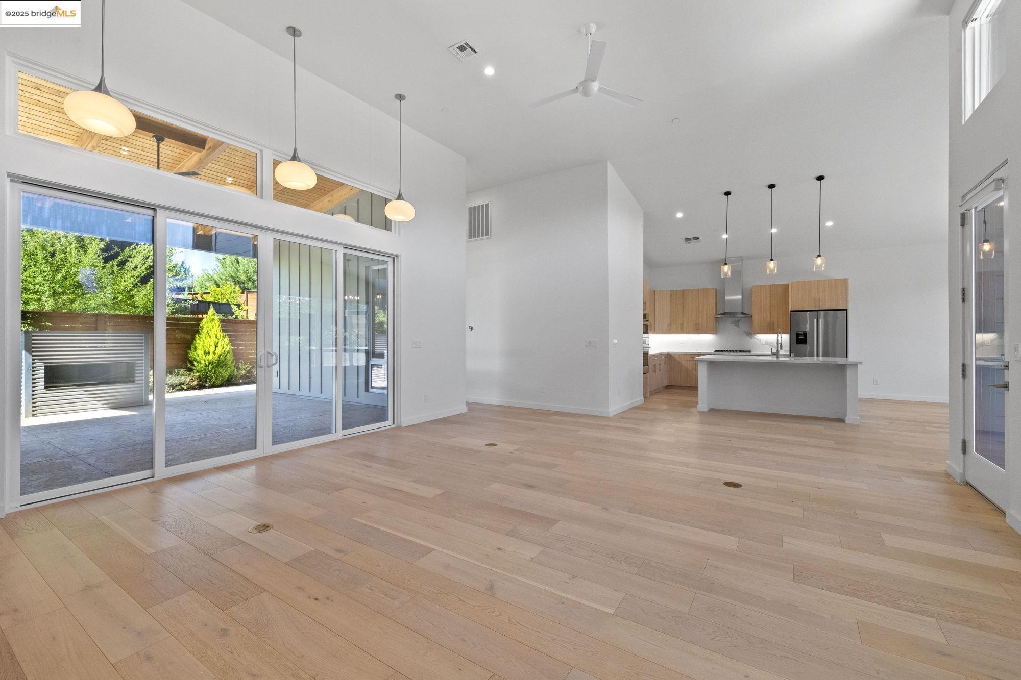 Detail Gallery Image 15 of 37 For 18870 Old Bridge Rd, Jamestown,  CA 95327 - 3 Beds | 2 Baths