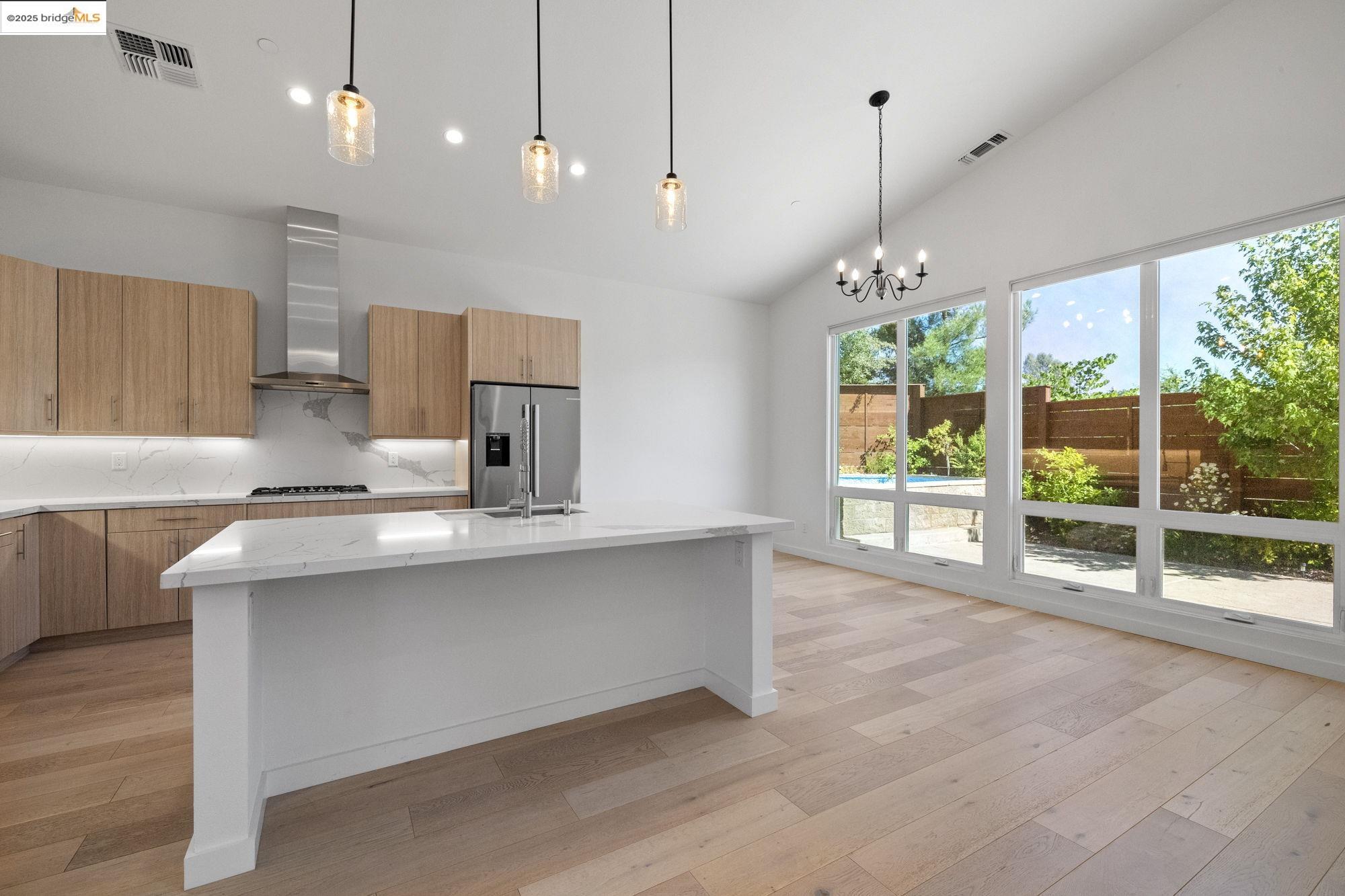 Detail Gallery Image 7 of 37 For 18870 Old Bridge Rd, Jamestown,  CA 95327 - 3 Beds | 2 Baths