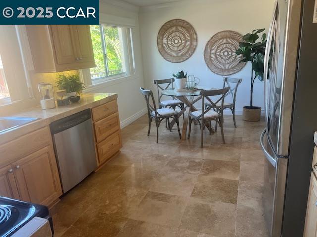 Photo #3: 41102267 Listing 