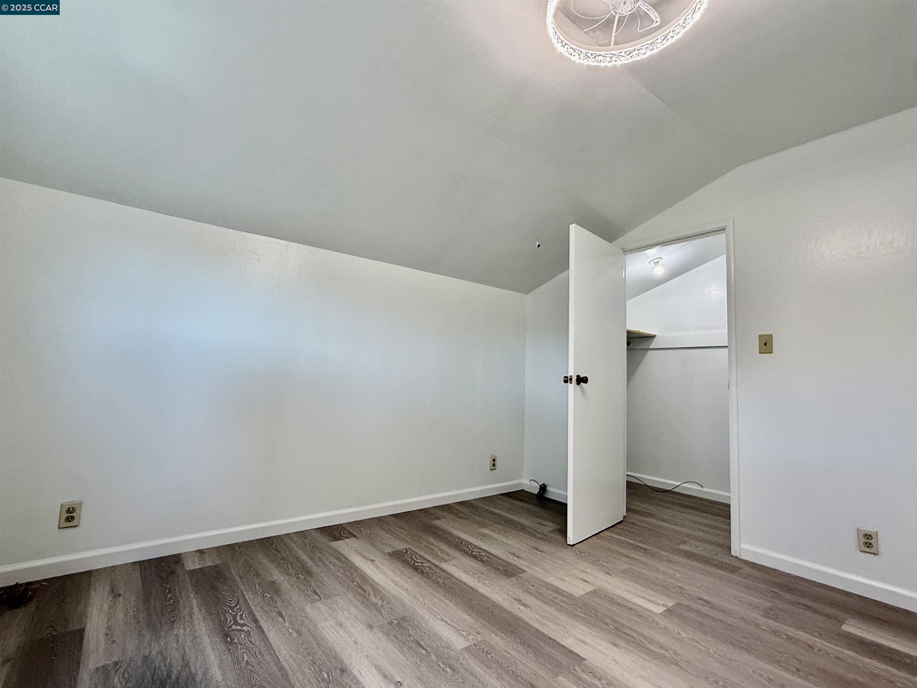 Detail Gallery Image 23 of 36 For 19 Flamingo Ct, American Canyon,  CA 94503 - 4 Beds | 2 Baths