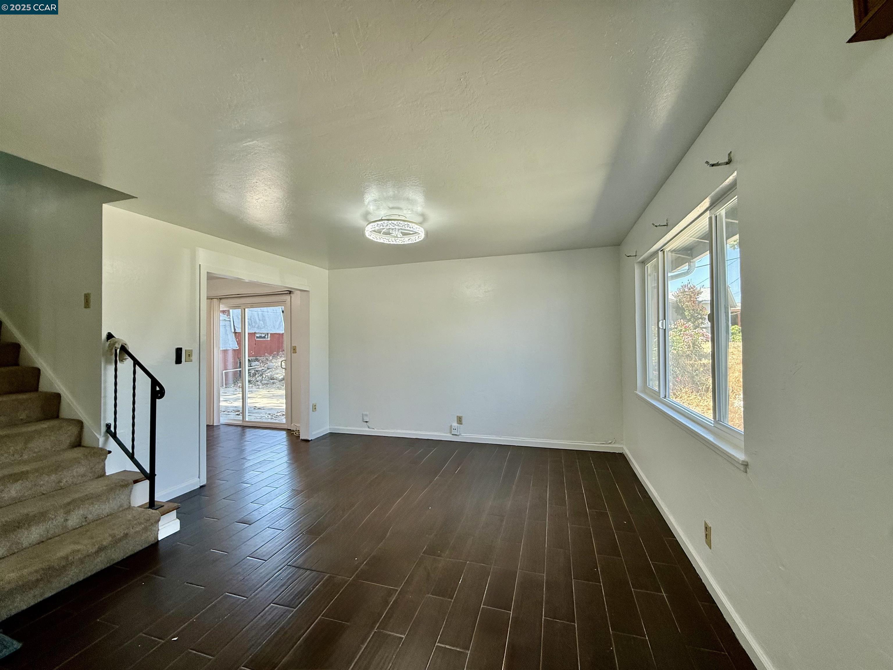 Detail Gallery Image 9 of 36 For 19 Flamingo Ct, American Canyon,  CA 94503 - 4 Beds | 2 Baths