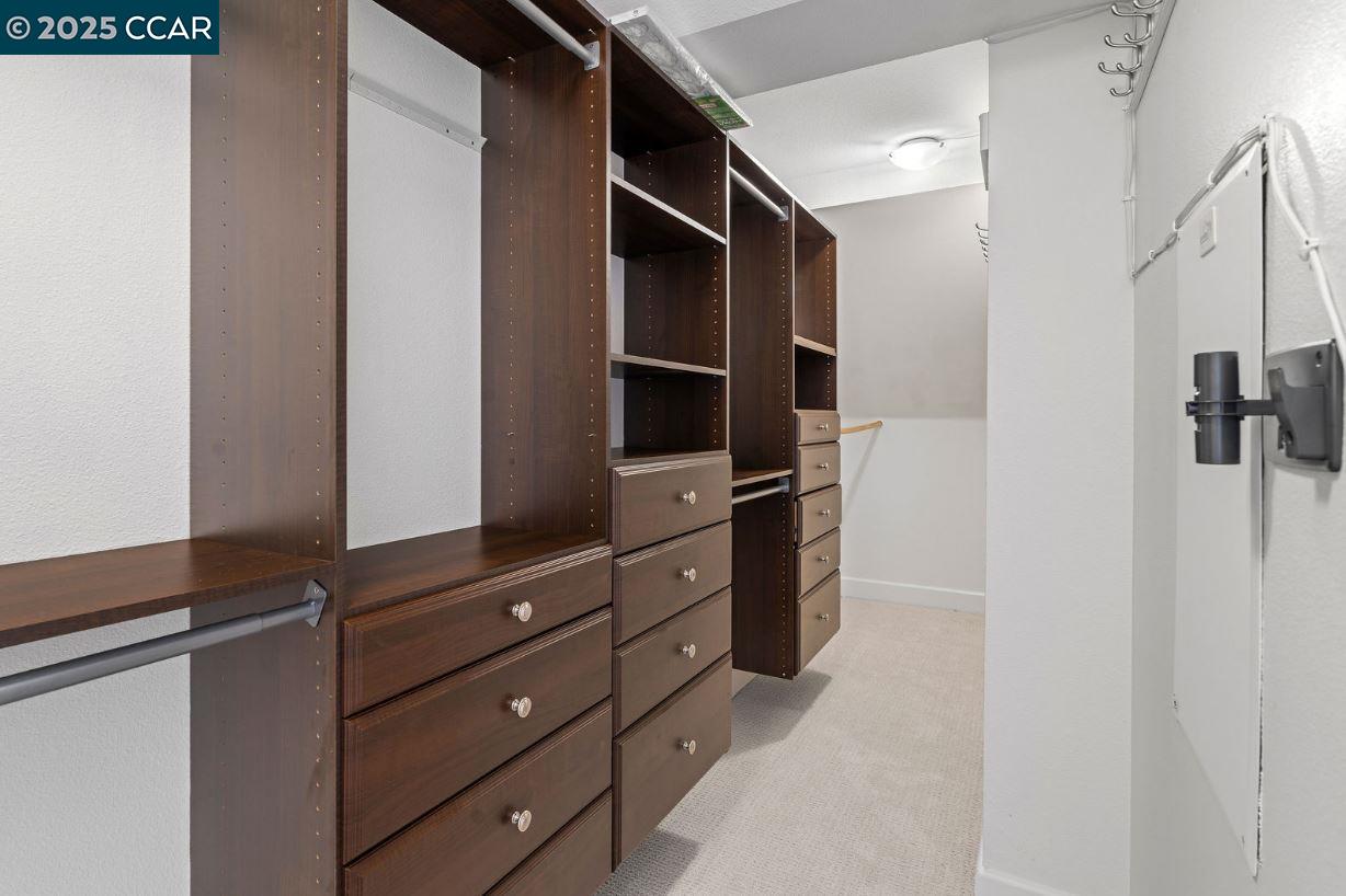Photo #9: 41102273 Listing: Photo #9