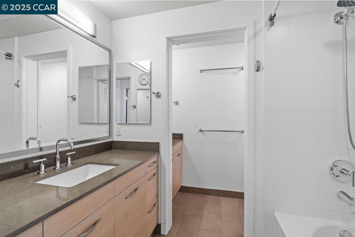 Photo #10: 41102273 Listing: Photo #10