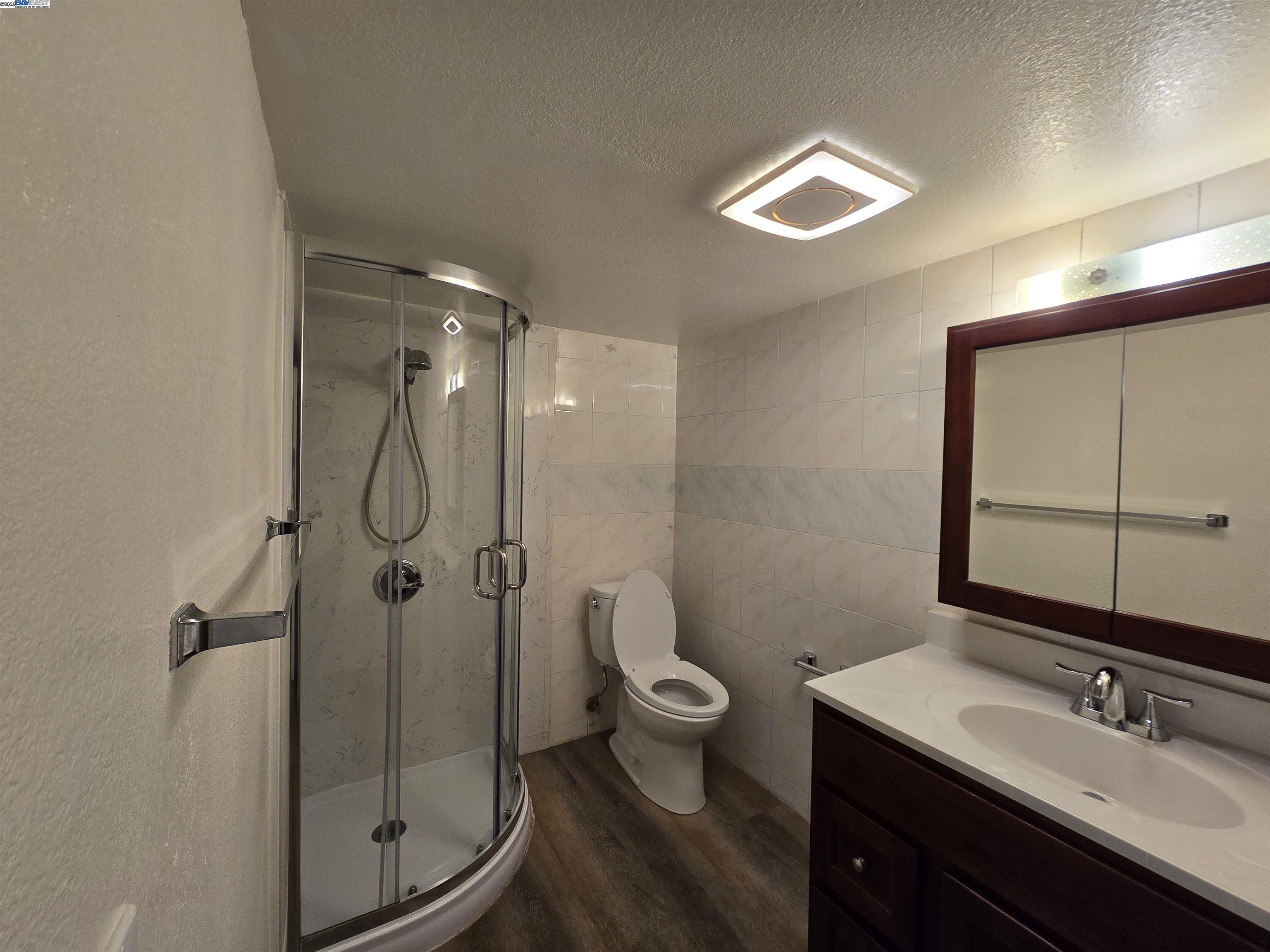 2954 Delaware St, Oakland, California 94602, 3 Bedrooms Bedrooms, 6 Rooms Rooms,1 BathroomBathrooms,Residential,For Sale,2954 Delaware St,41102282