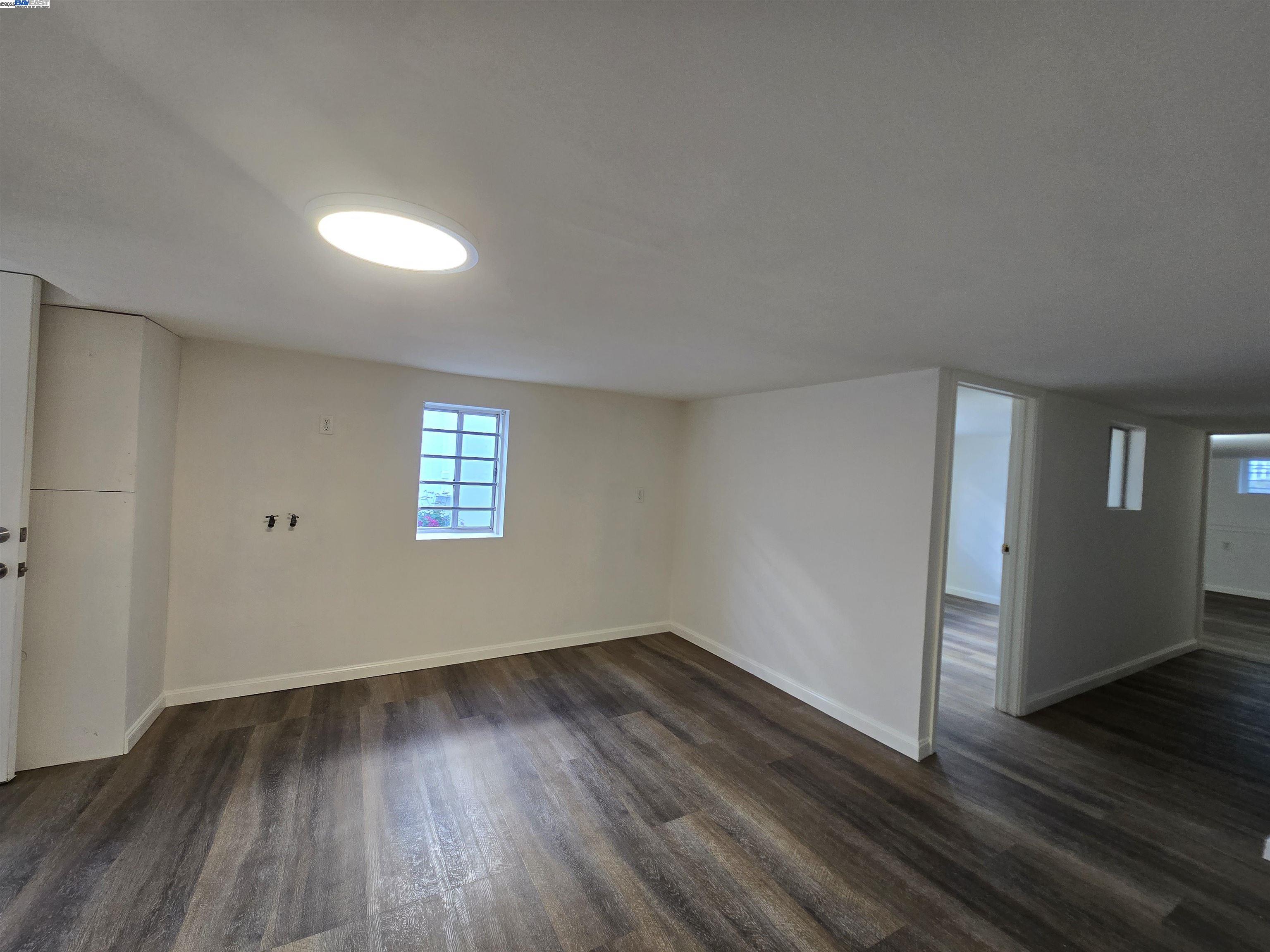 2954 Delaware St, Oakland, California 94602, 3 Bedrooms Bedrooms, 6 Rooms Rooms,1 BathroomBathrooms,Residential,For Sale,2954 Delaware St,41102282