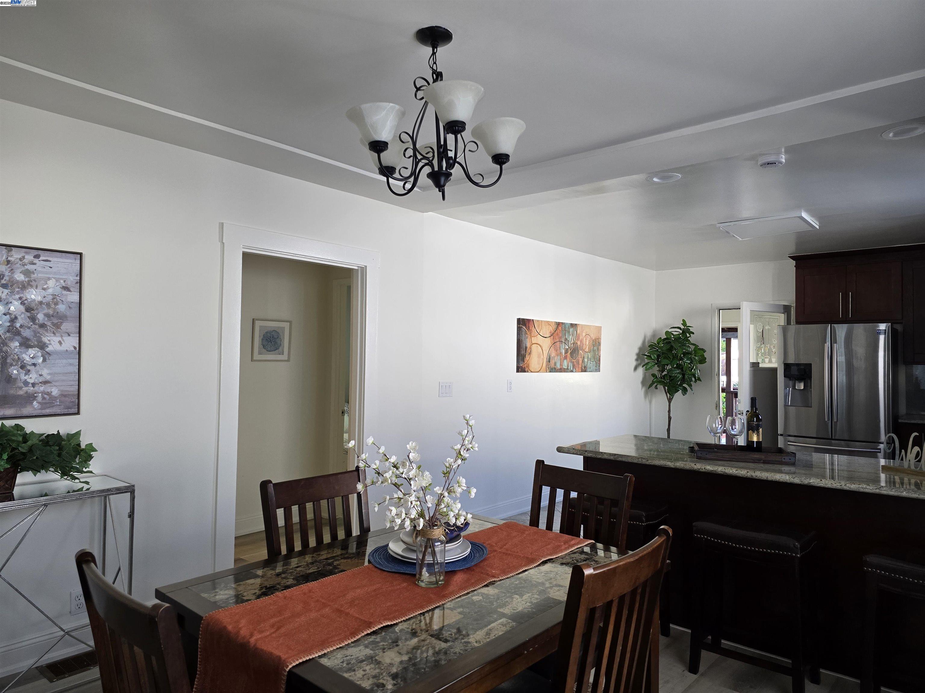 2954 Delaware St, Oakland, California 94602, 3 Bedrooms Bedrooms, 6 Rooms Rooms,1 BathroomBathrooms,Residential,For Sale,2954 Delaware St,41102282