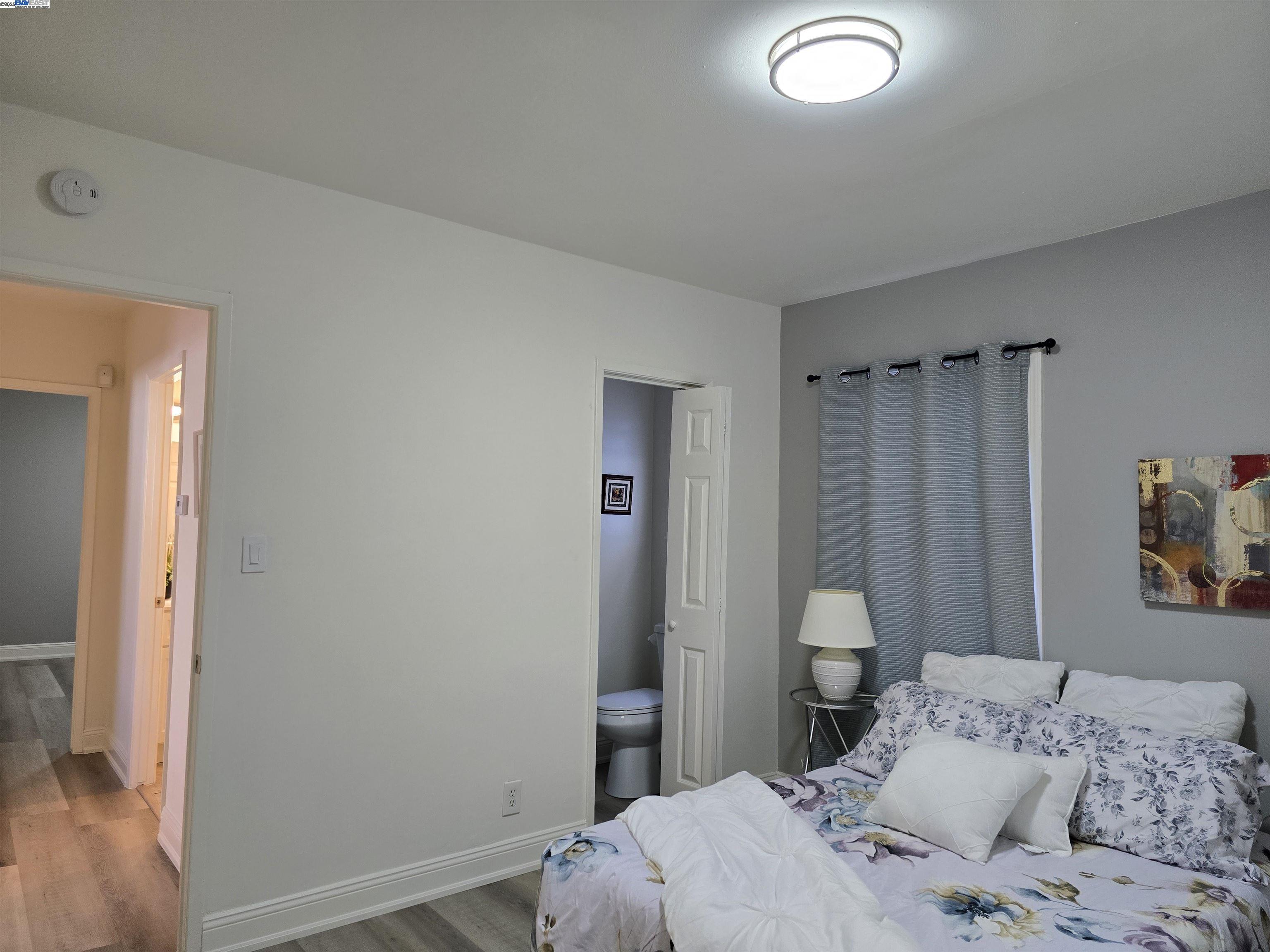 2954 Delaware St, Oakland, California 94602, 3 Bedrooms Bedrooms, 6 Rooms Rooms,1 BathroomBathrooms,Residential,For Sale,2954 Delaware St,41102282
