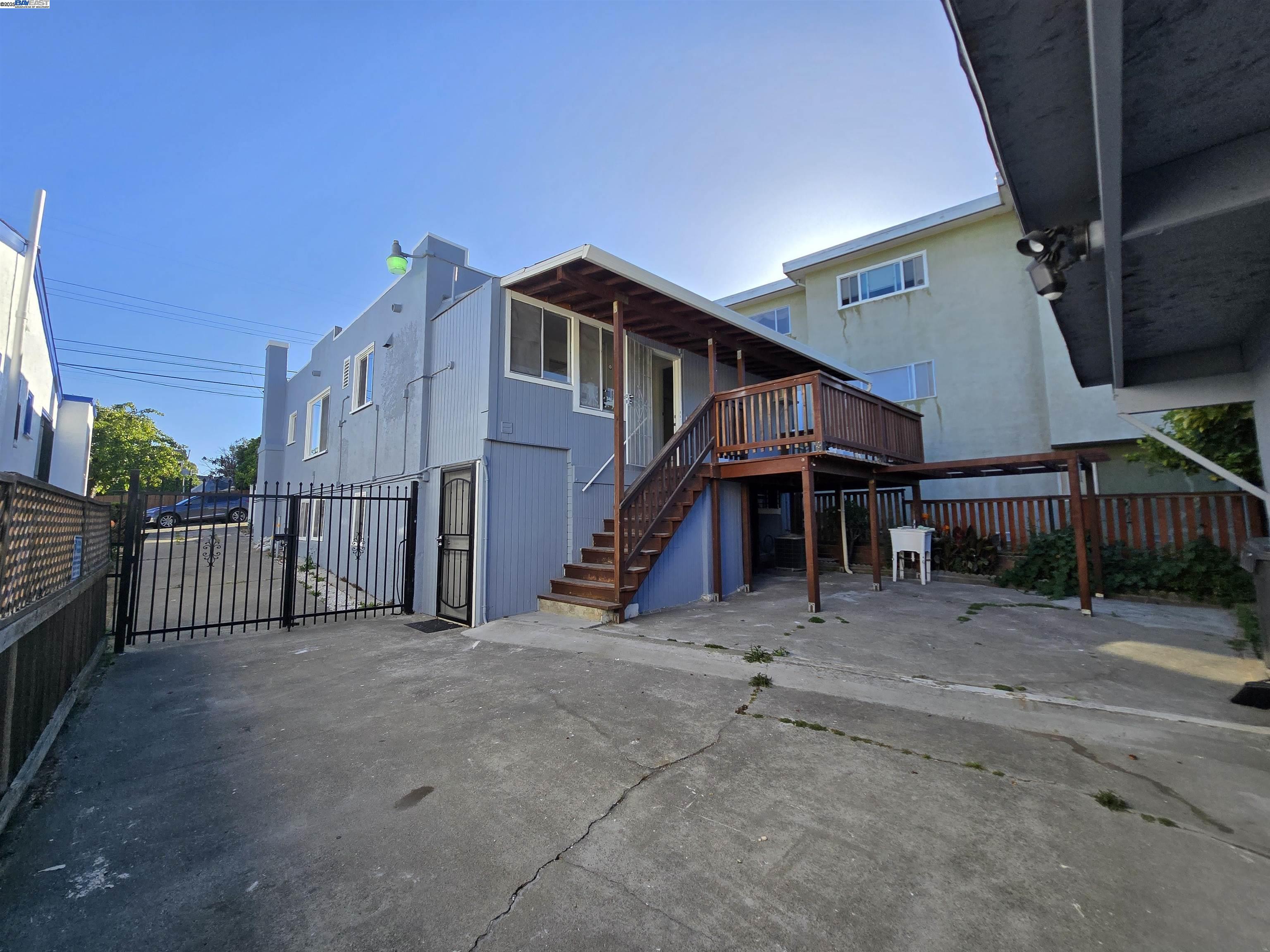 2954 Delaware St, Oakland, California 94602, 3 Bedrooms Bedrooms, 6 Rooms Rooms,1 BathroomBathrooms,Residential,For Sale,2954 Delaware St,41102282