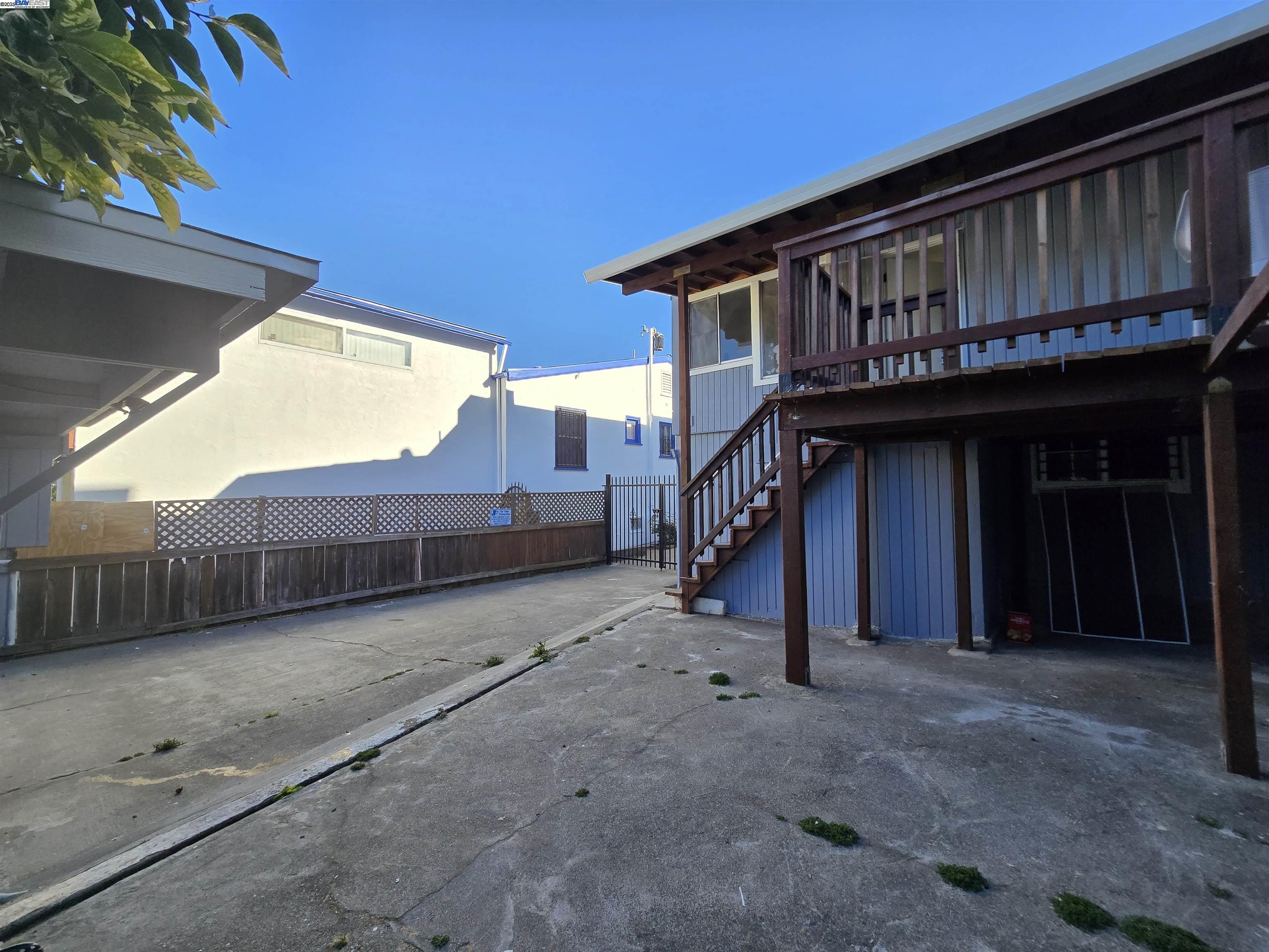 2954 Delaware St, Oakland, California 94602, 3 Bedrooms Bedrooms, 6 Rooms Rooms,1 BathroomBathrooms,Residential,For Sale,2954 Delaware St,41102282