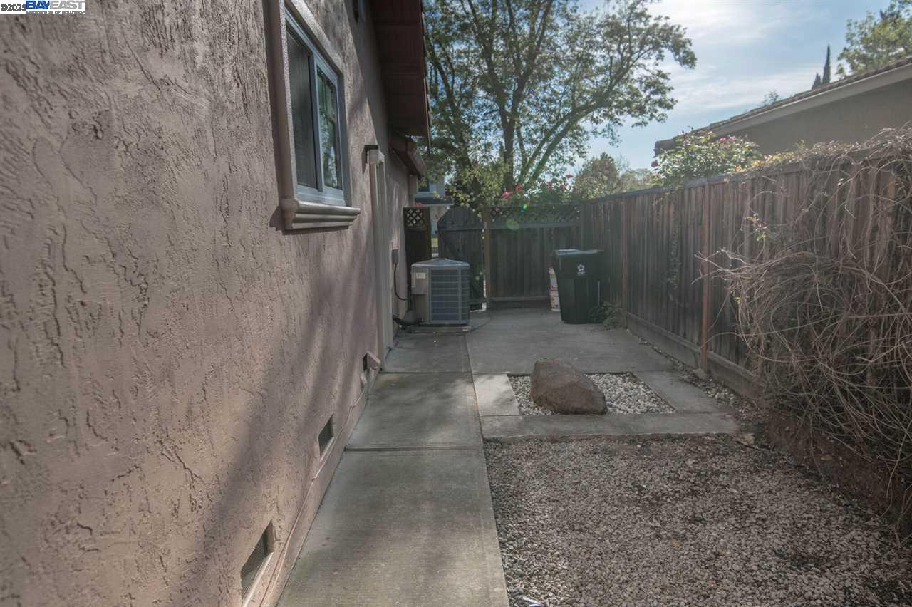 39610 Benavente Ave, Fremont, California 94539, 3 Bedrooms Bedrooms, 6 Rooms Rooms,2 BathroomsBathrooms,Residential Lease,For Rent,39610 Benavente Ave,41102287