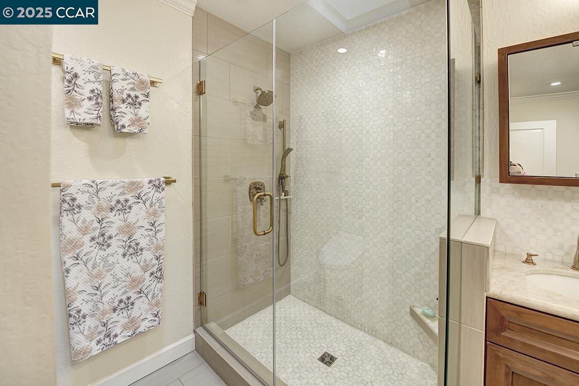 Photo #27: 41102303 Listing: Photo #27