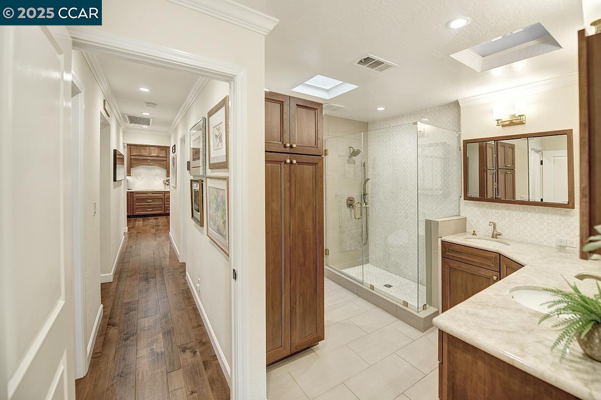 Photo #28: 41102303 Listing: Photo #28